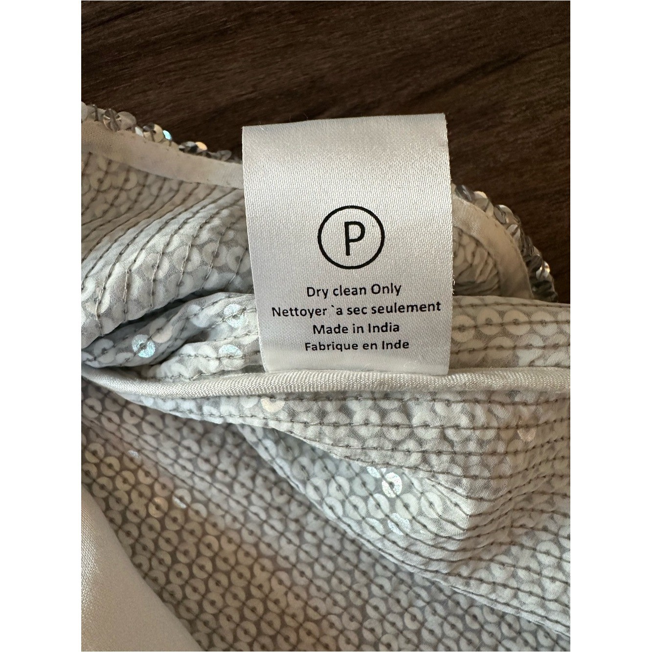 Anthropologie Varun Bahl Sequin Shift Dress in Silver. Size S
