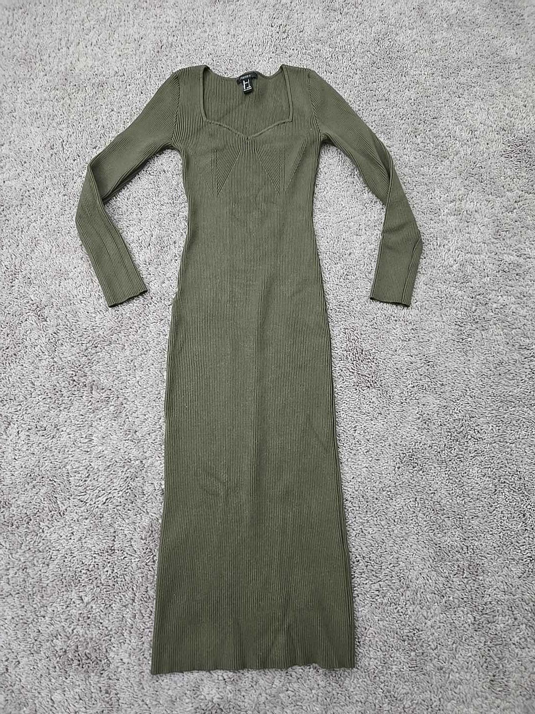 Forever 21 Bodycon Dress Womens S Green Long Sleeve Sweetheart Neckline Maxi