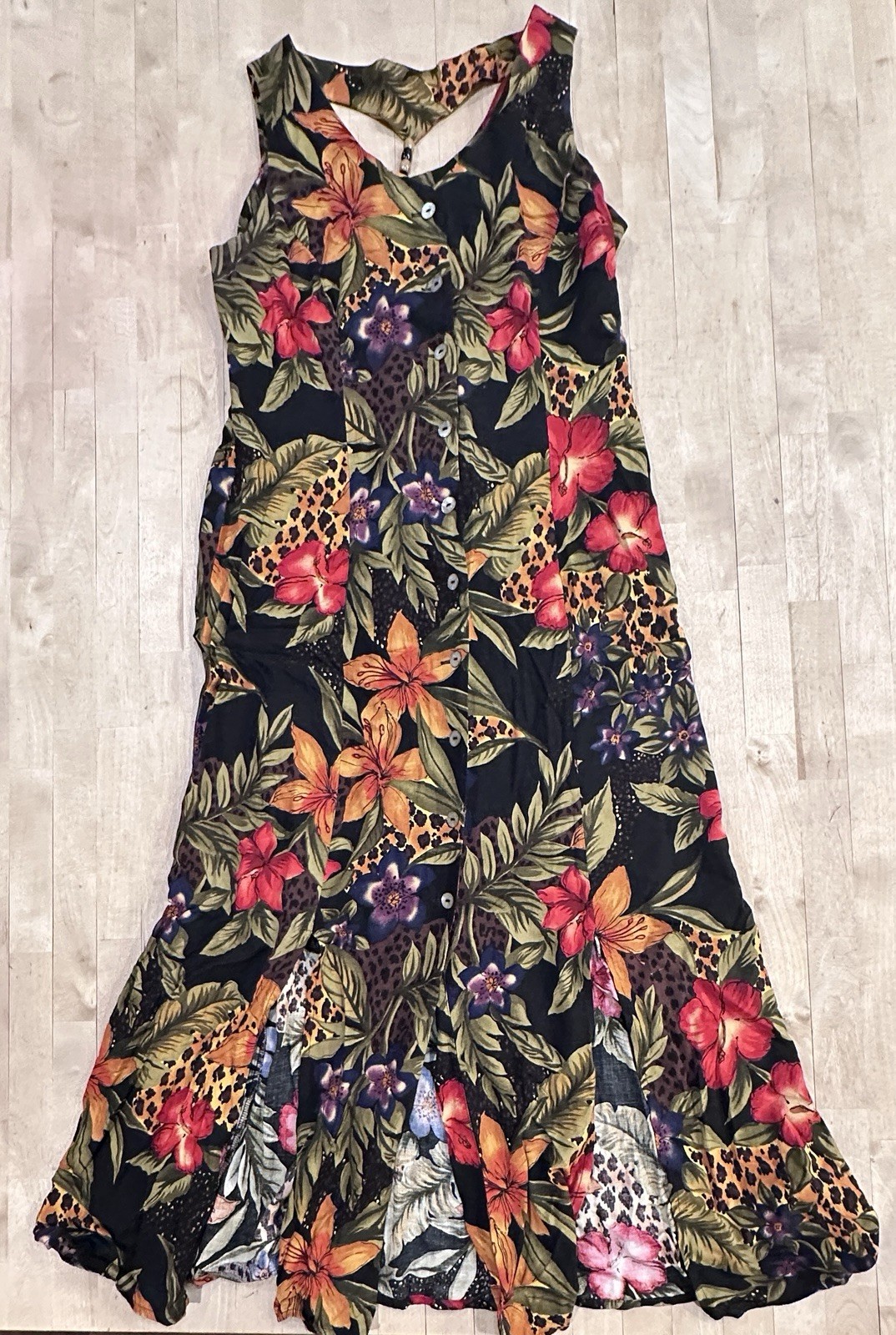 Floral Jungle Leopard Animal Wooden Beads Maxi Full Buttons Women’s Summer