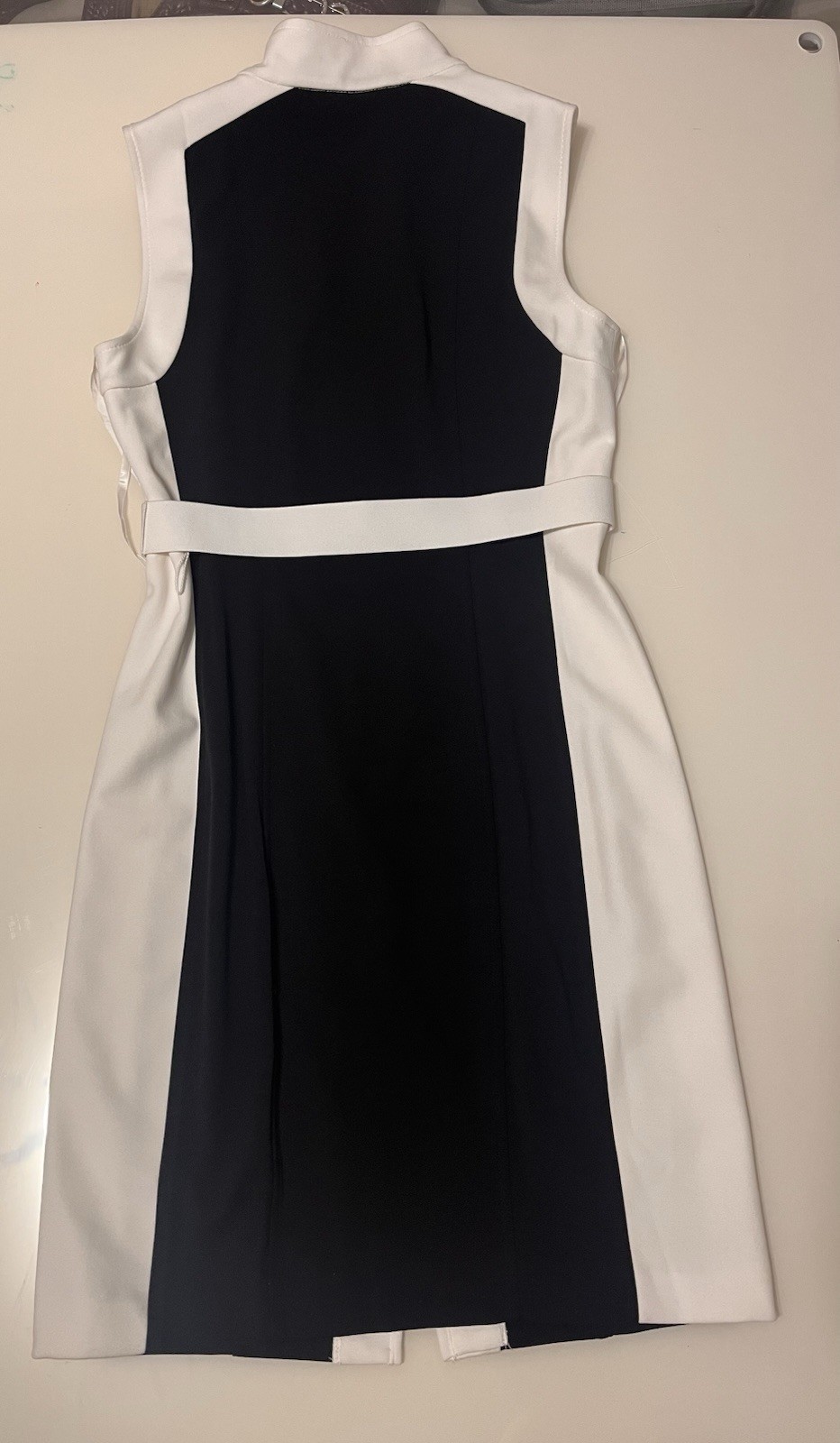 Tommy Hilfiger Black & White Neoprene Scuba Crepe Sheath Dress 6