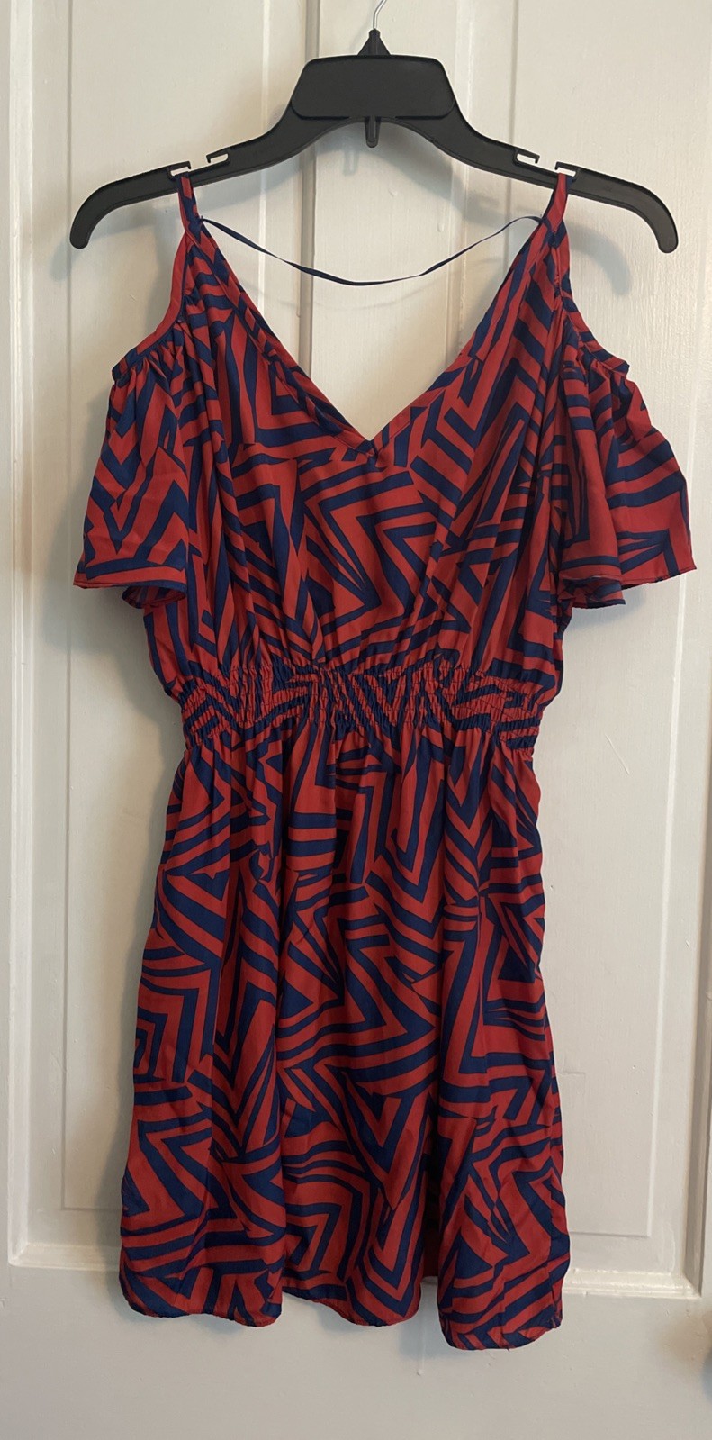 Yahada Women’s Dress Red and Navy Size Small EUC 100% Polyester Wrinkle Free