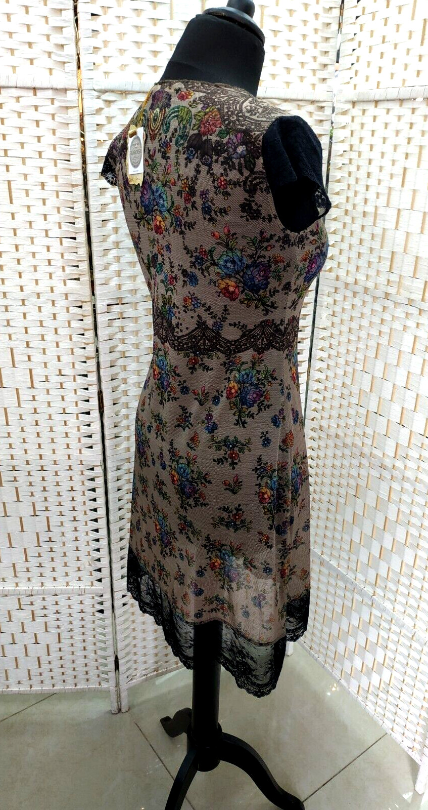 Beautiful Michal Negrin Colorful Crystal Touche Flowers Dress Size – M –