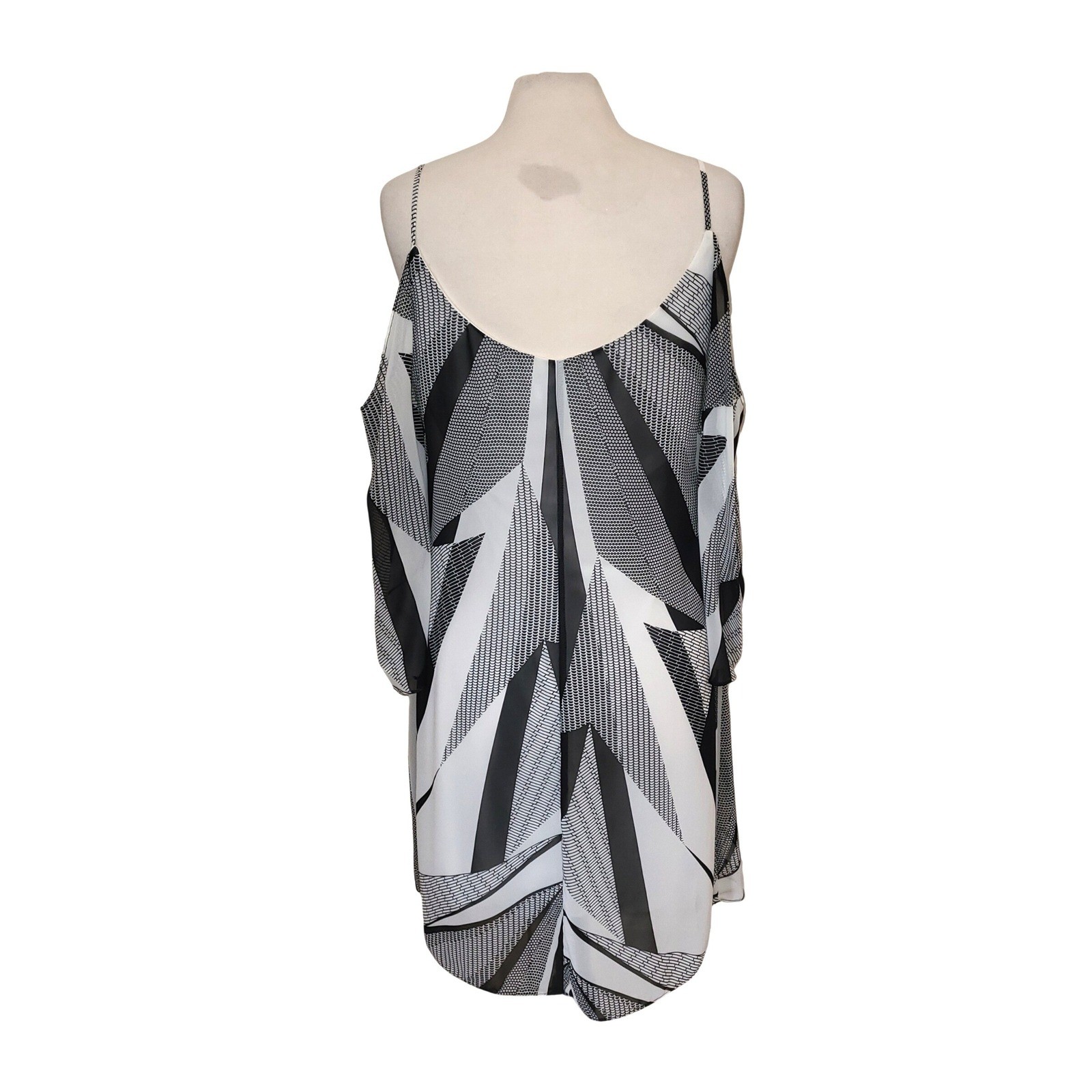 Bisou Bisou Michele Bohbot Boho Geometric Graphic Scoop 70s Retro Shift Dress 12