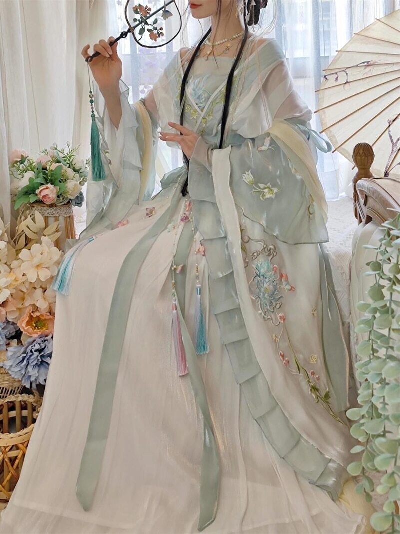 One Suit Hanfu Women Chinese Traditional Embroidery Dress Female Fairy Cosplay
