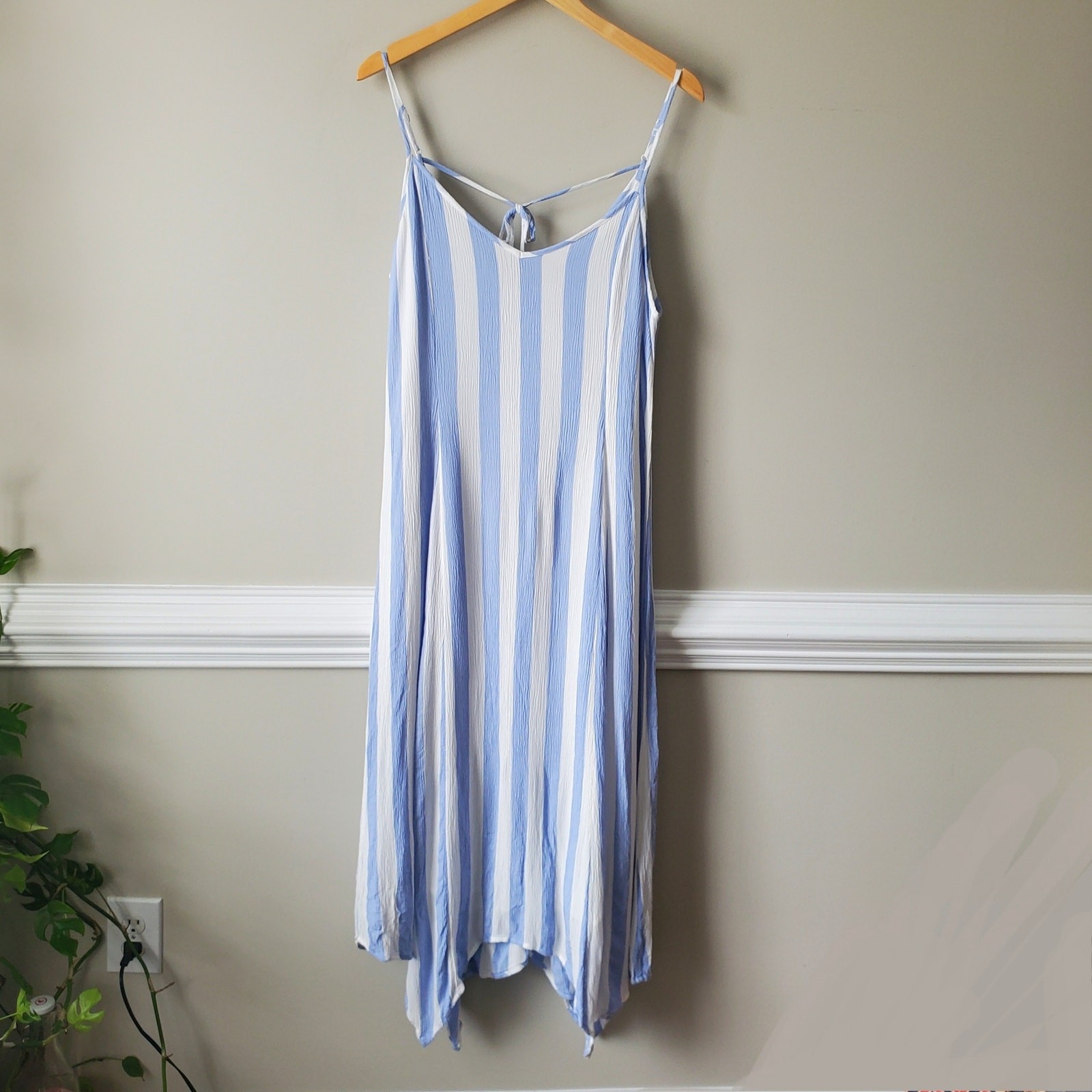American Eagle Blue White Cabana Stripe Midi Sundress M Boho Chic Preppy Beach