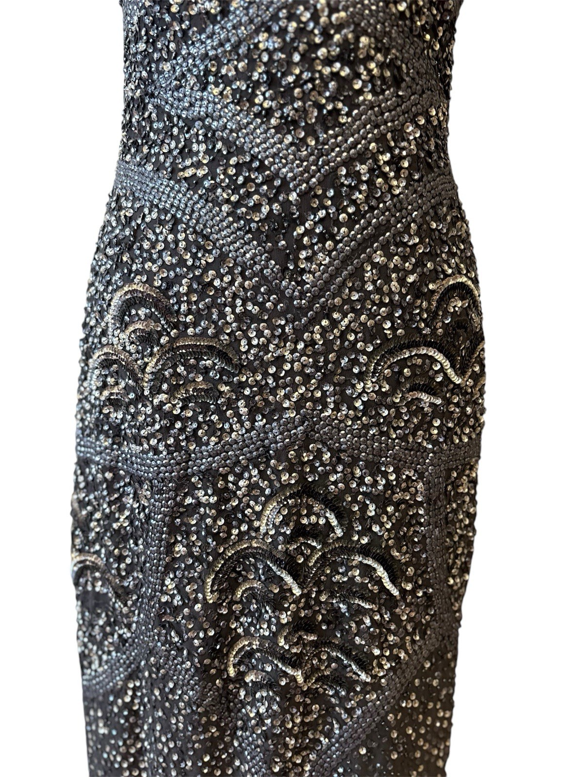🖤 Aidan Mattox Gray Silver Beaded Sequin V-Neck Sleeveless Long Gown, 4