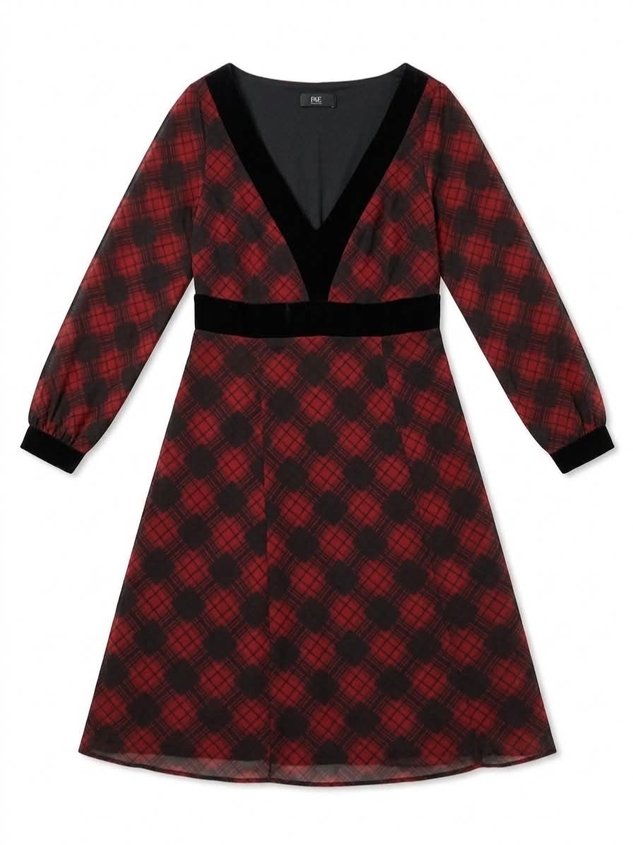 F&F Women’s Red Plaid Midi Dress,Size10 (EUR 38).Featuring a V-neck,long sleeves