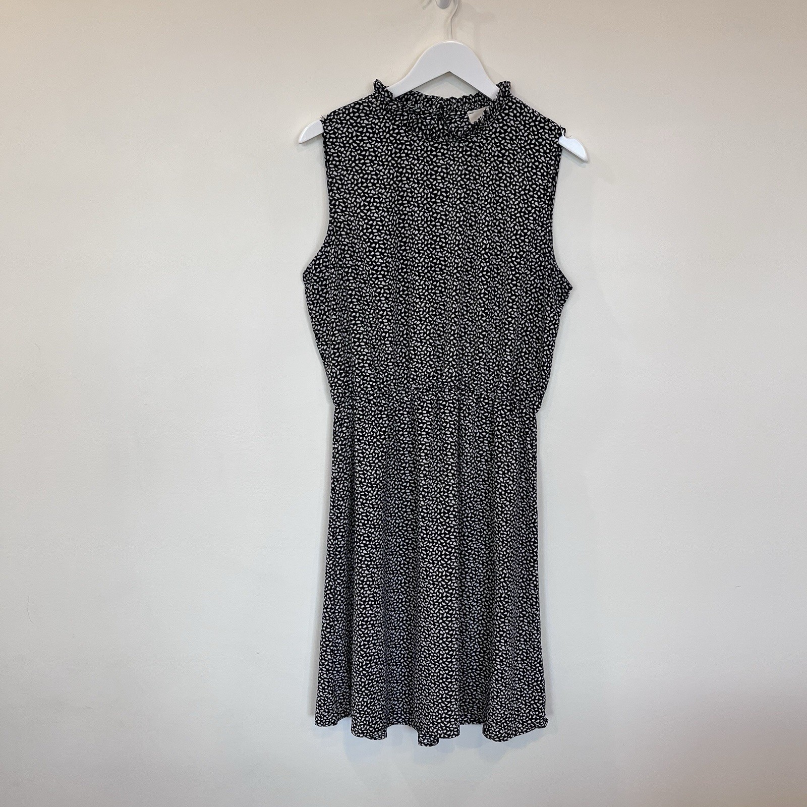 Betseys Boutique Ruffle Mock Neck Sleeveless Dress Womens Large Black White NWT