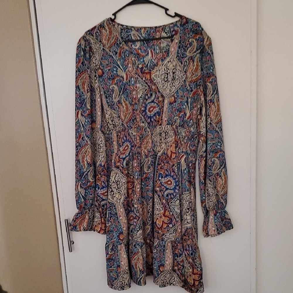 SHEIN Multicolor Paisley Long Sleeve Dress