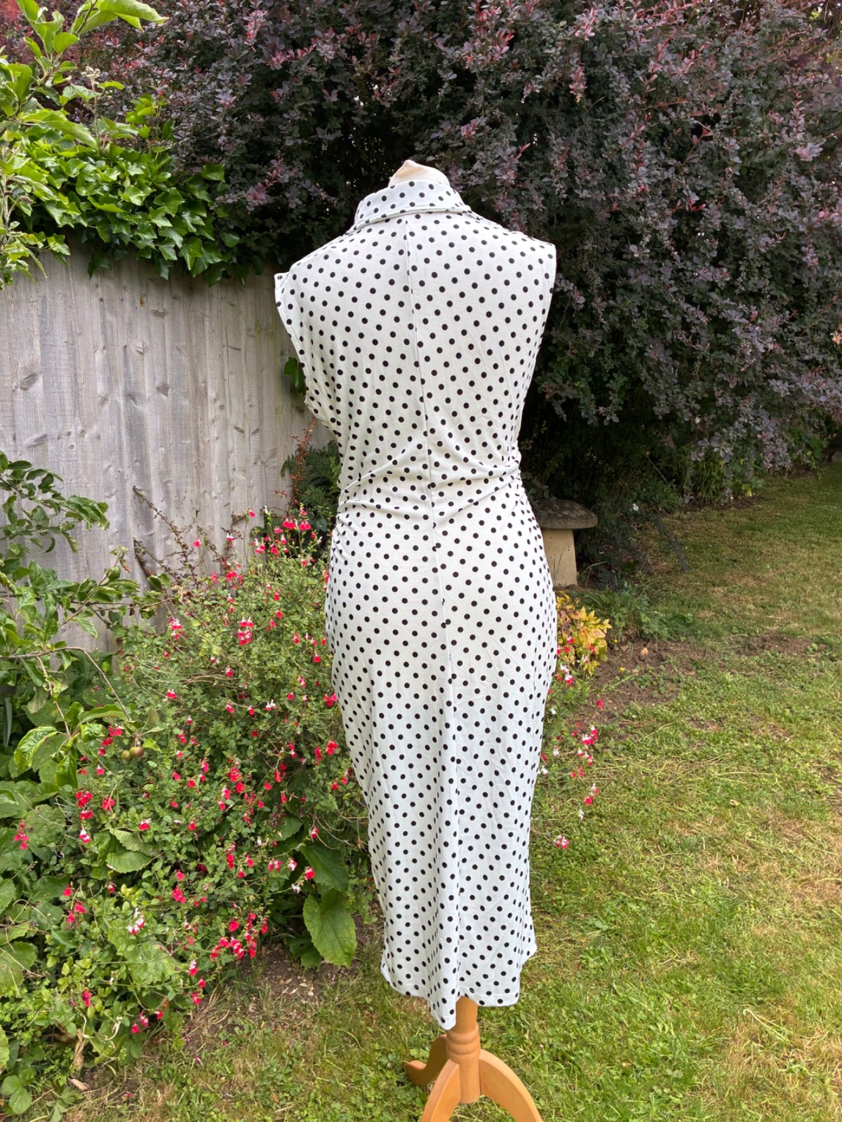 JULES & LEOPOLD BLACK WHITE SPOTTY SLEEVELESS BUTTON FRONT DRESS BNWT M 10 12