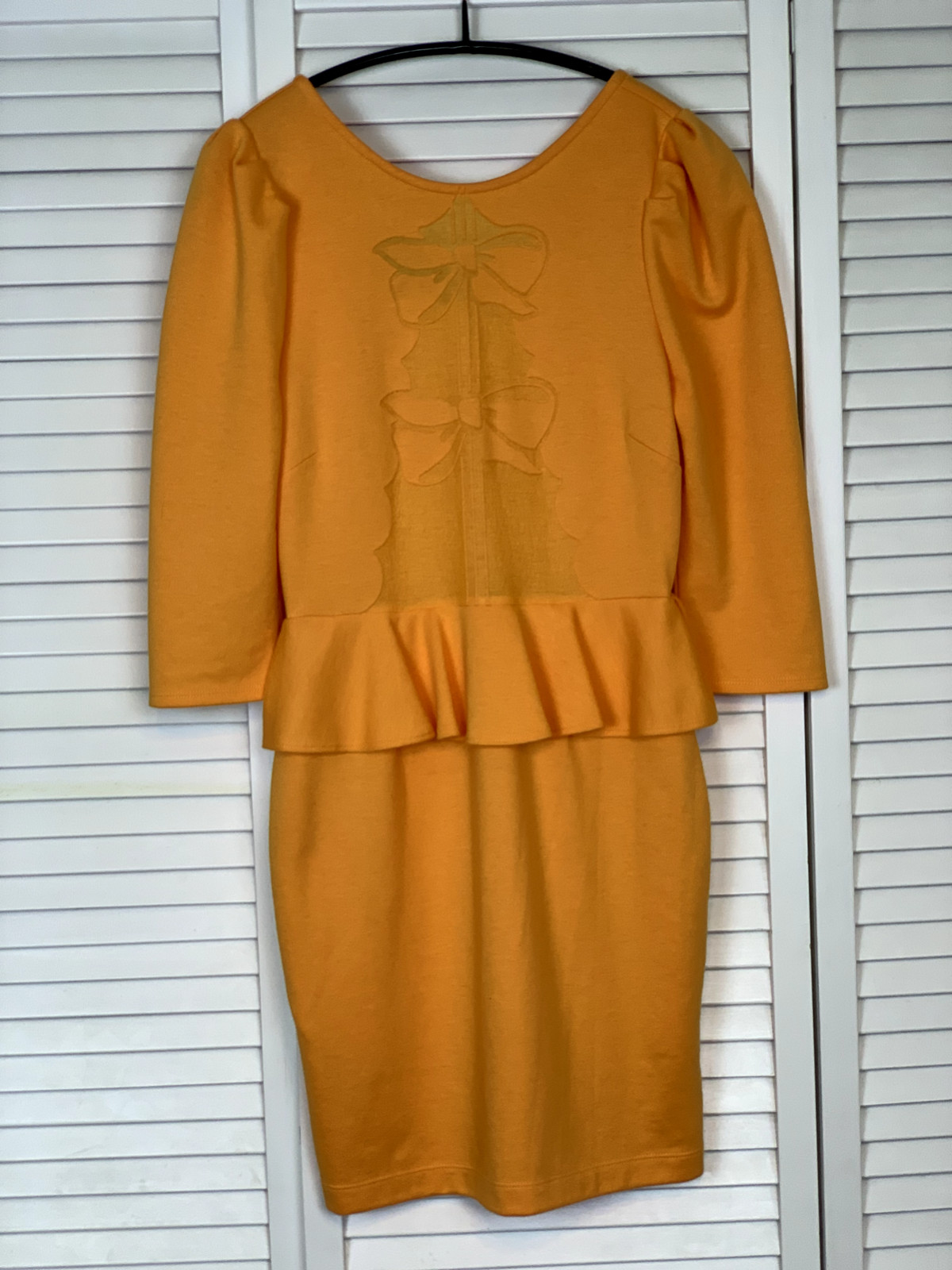 Sretsis by Pim Sukhanuta orange appliqué puff sleeve dress UK8, US 4