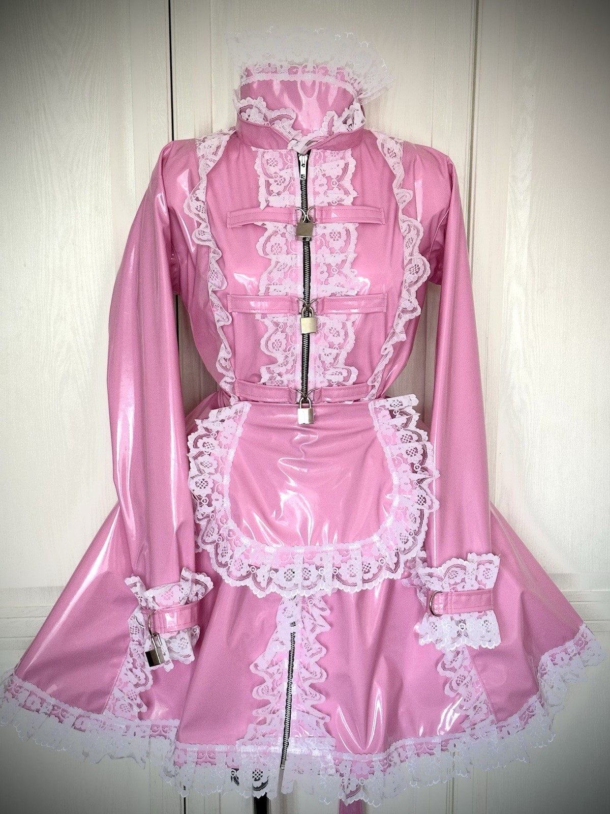 Misfitz sexy pink PVC lockable straitjacket Sissy Maids Dress. SIZE 20. TV CD