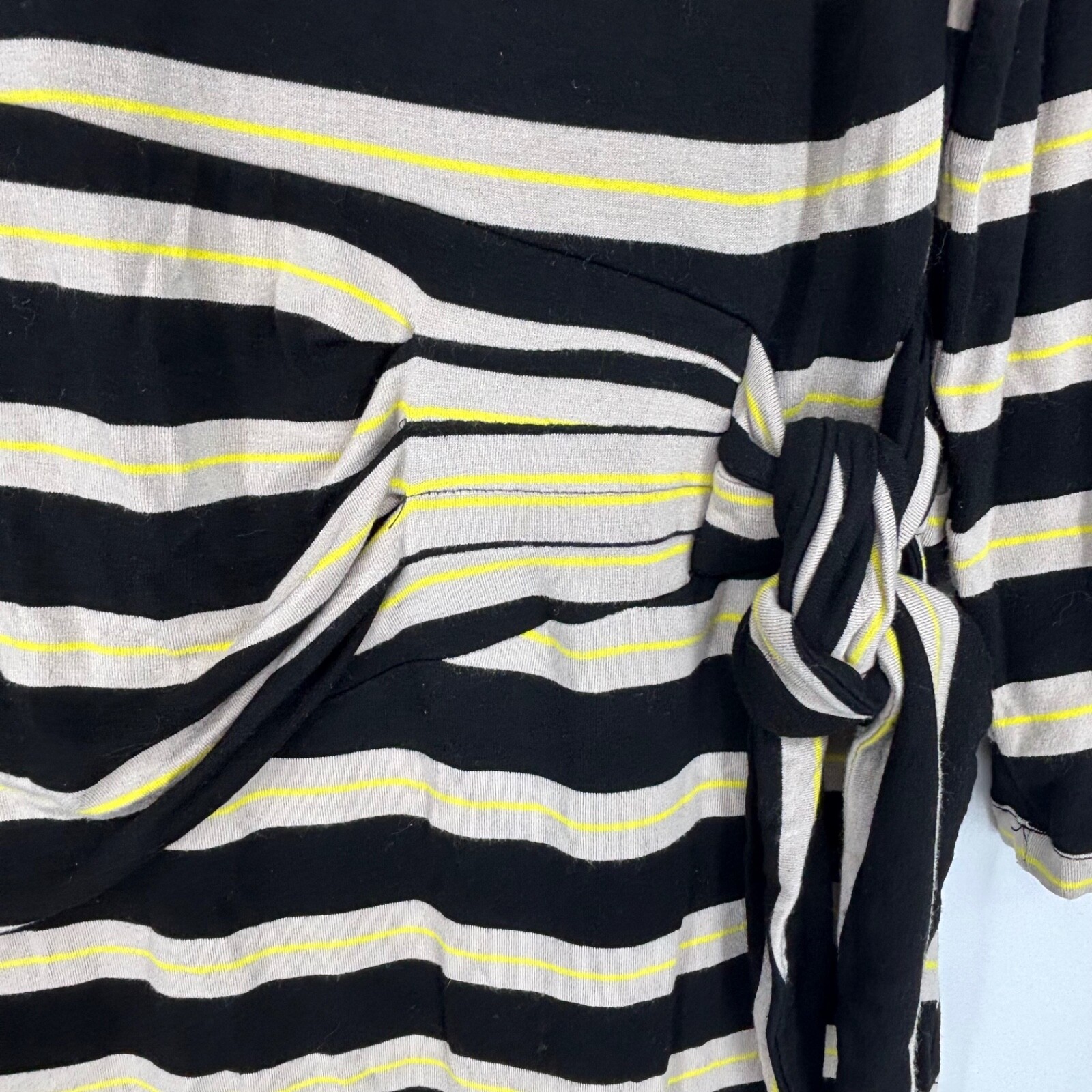 Larry Levine Womens Large Knit Dress Black Beige Yellow Stripes Long Sleeve Knee