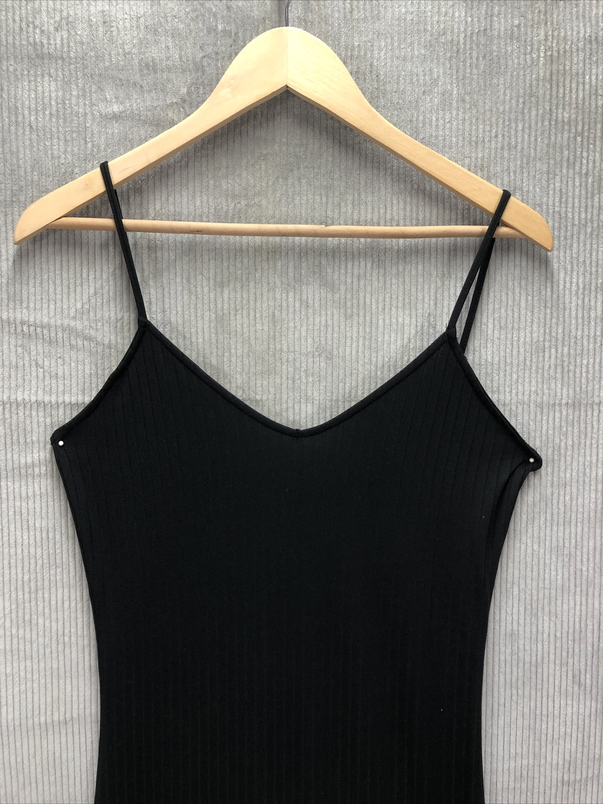 Absolutely Love It Maxi Dress Size Medium Black Ribbed Spaghetti Straps NWT