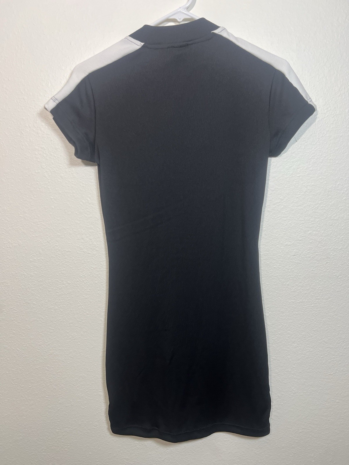 Puma Classics Dress Short Tight Ribbed Full Zip Sporty Sz S Hip Hop Preppy Mall