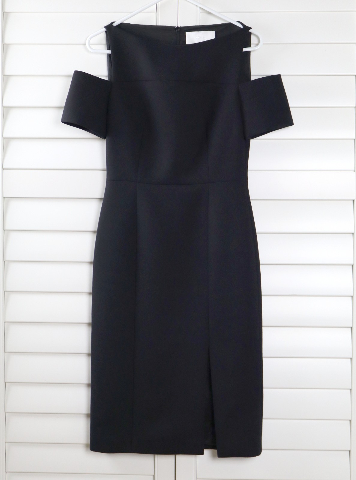 BOSS HUGO BOSS $595 Denaka Cold Shoulder Solid Black Sheath Dress Size US 2