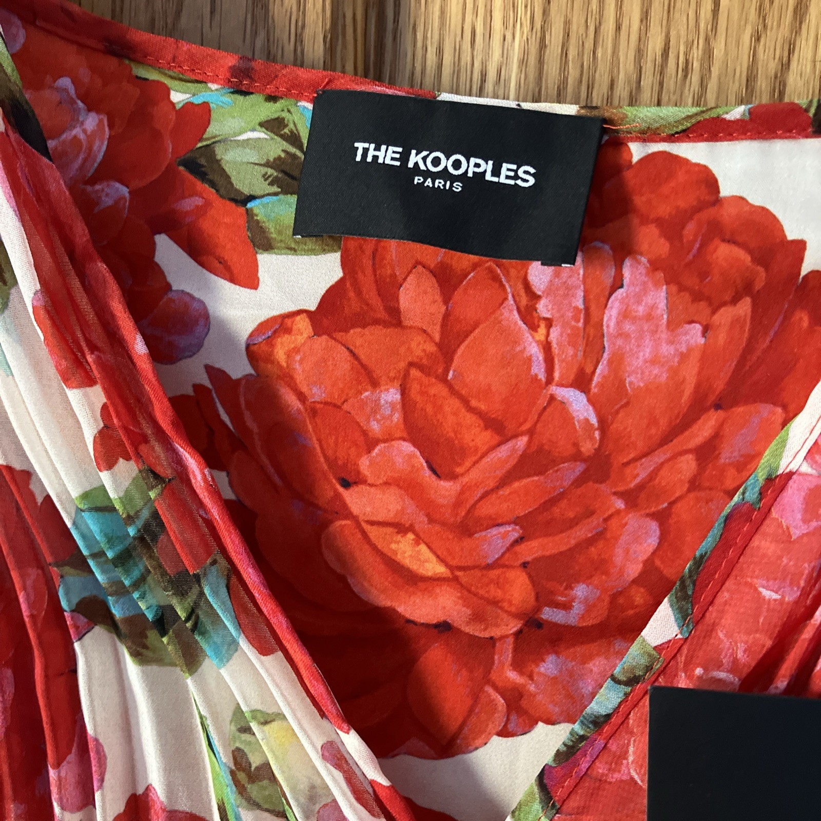 NWT The Kooples Red Floral Roses Pleated Midi Dress Handkerchief Hem Sz 2 PRETTY