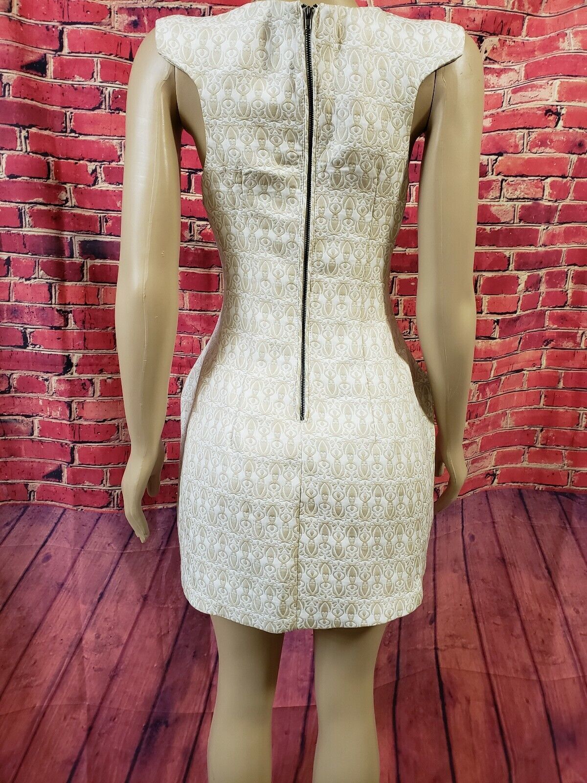 Angel Biba Rare Beige Patterned Sleeveless Women’s Dress Size 10
