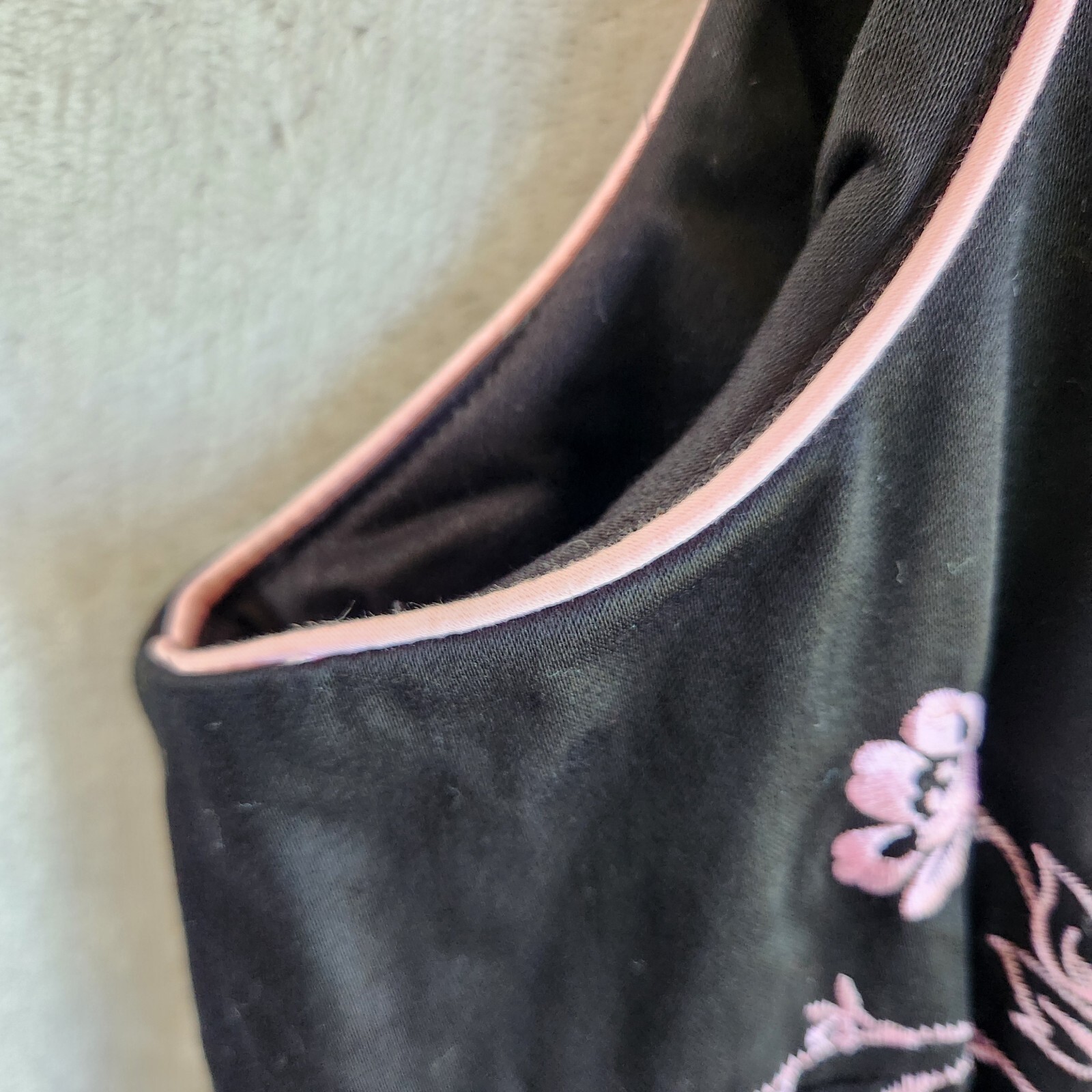 Sag Harbor Embroidered Dress Black & Pink Floral Asian Inspired Retro Sheath 12