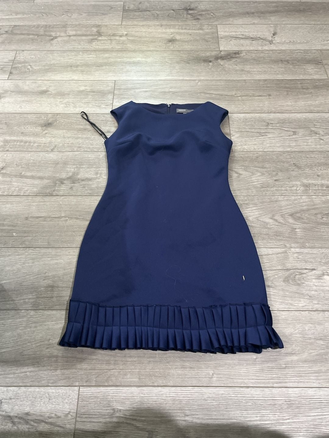 Donna Ricco New York Sleeveless Navy Sheath Dress with Pleated Hem Size 8