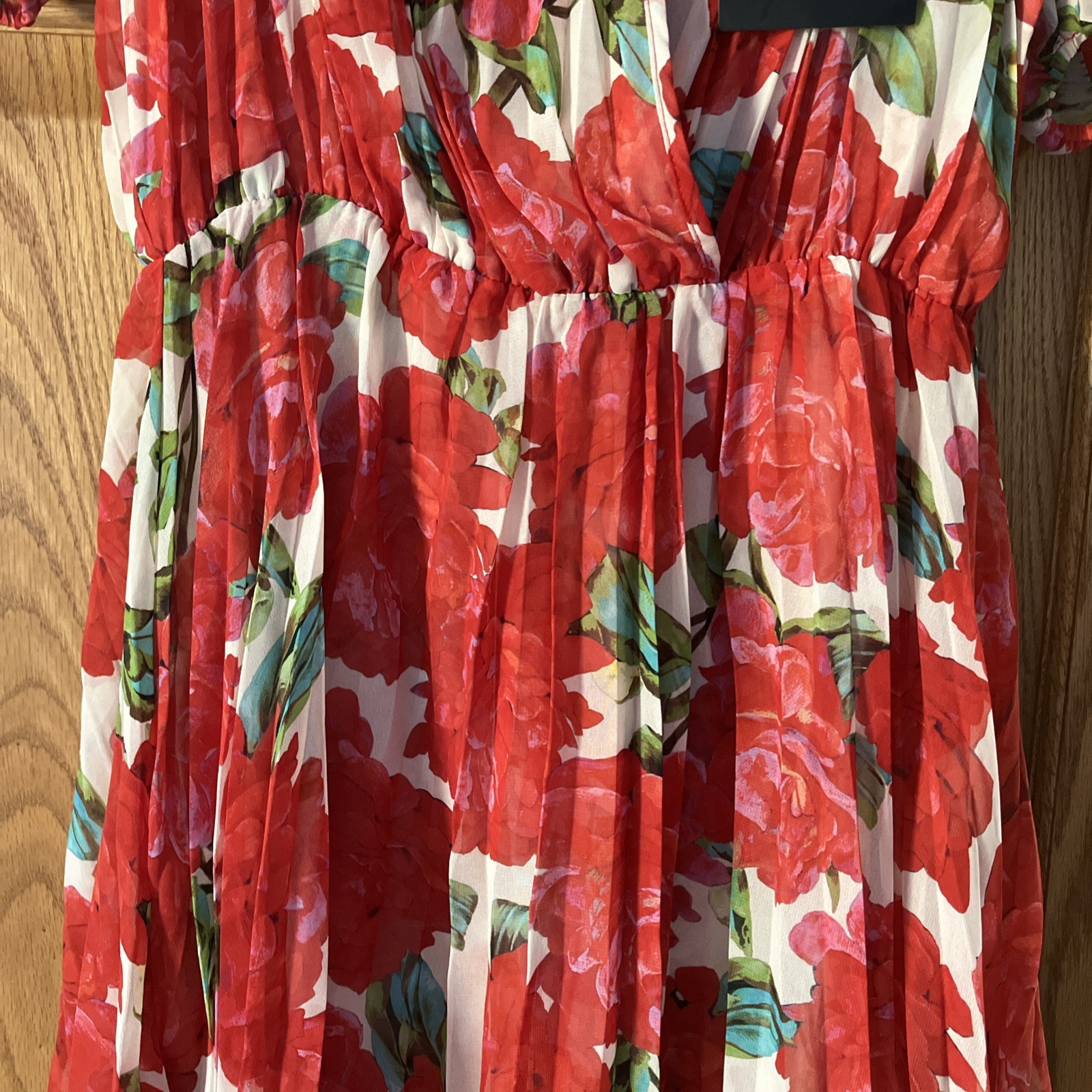 NWT The Kooples Red Floral Roses Pleated Midi Dress Handkerchief Hem Sz 2 PRETTY