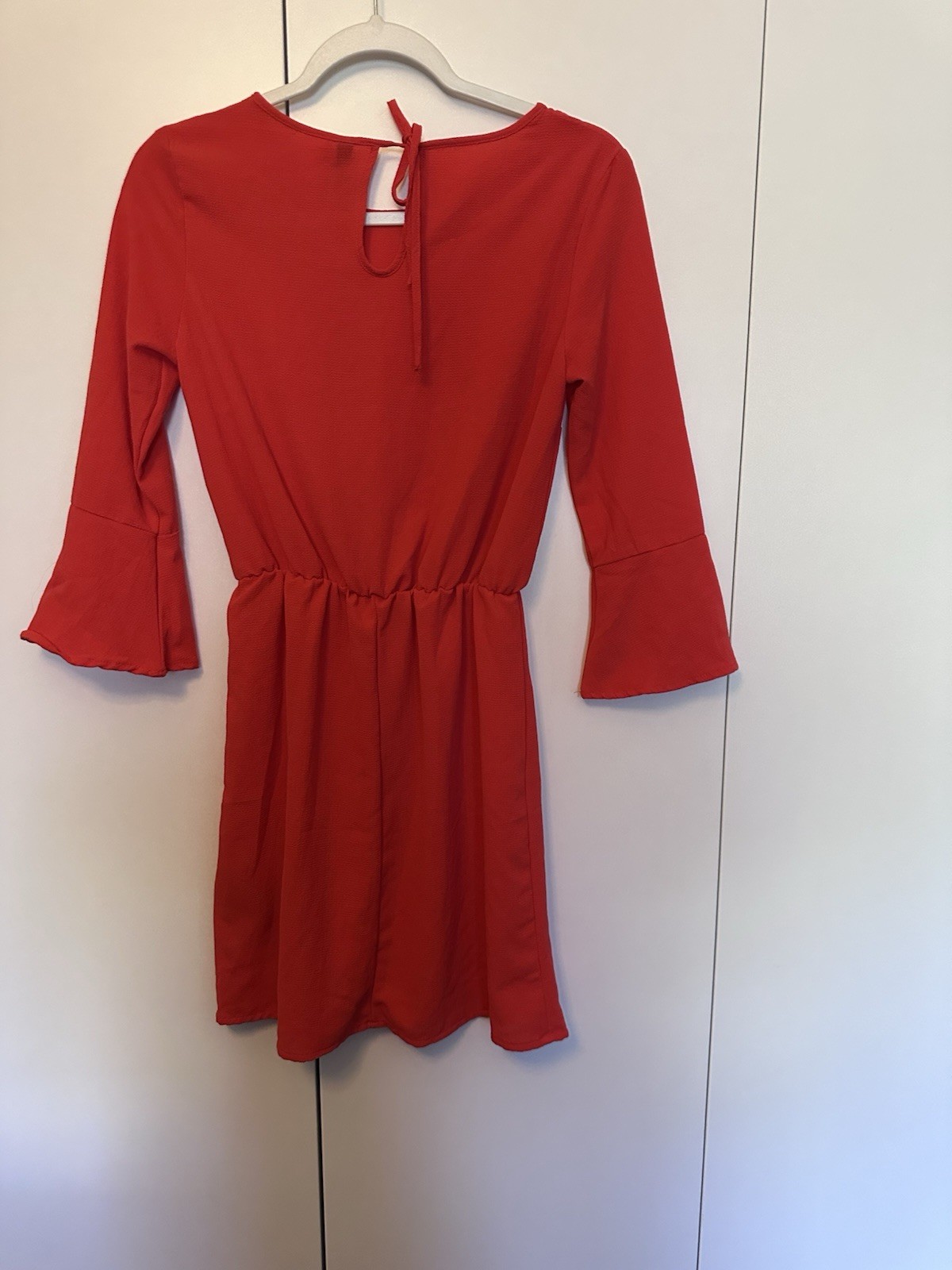 H&M Divided Women’s 2 Red Solid Fit & Flare Short Dress Tie Back Bell Sleeve
