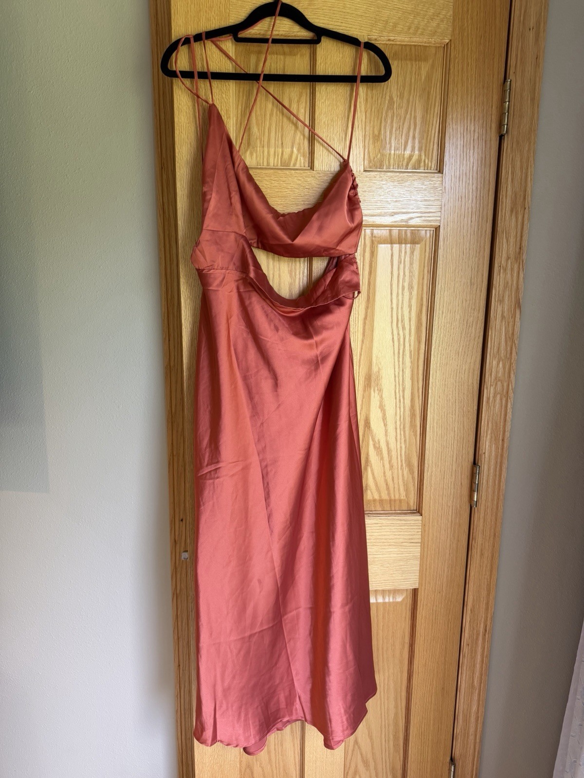 Petal & Pup Forelle One-Shoulder Cut Out Satin Midi Dress in Rust/Copper XL NWT