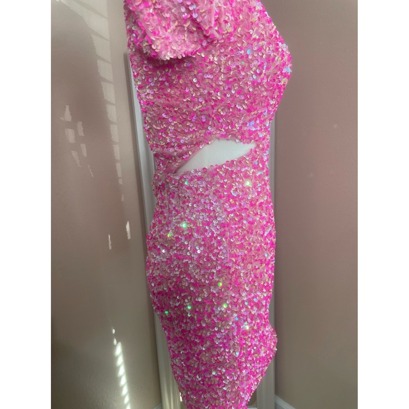 Petal & Pup Pink Sequin Mini Dress Small Prom Vegas Bachelorette Party
