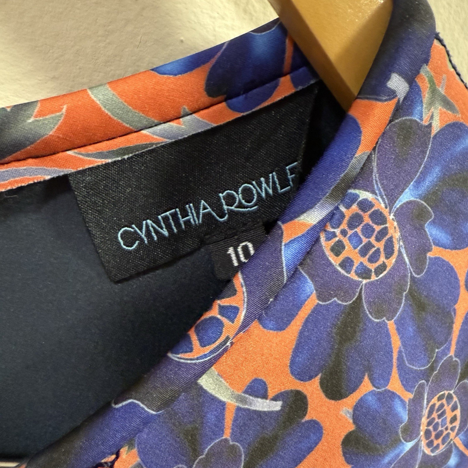 Cynthia Rowley Purple Bonded Floral Print Shift Dress Sz 10 Neoprene Scuba