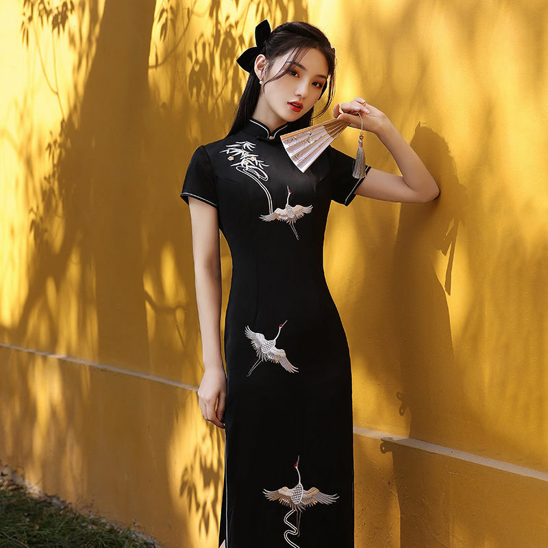 Chinese Traditional Oriental Dress Summer Black Modern Elegant Cheongsam Qipao