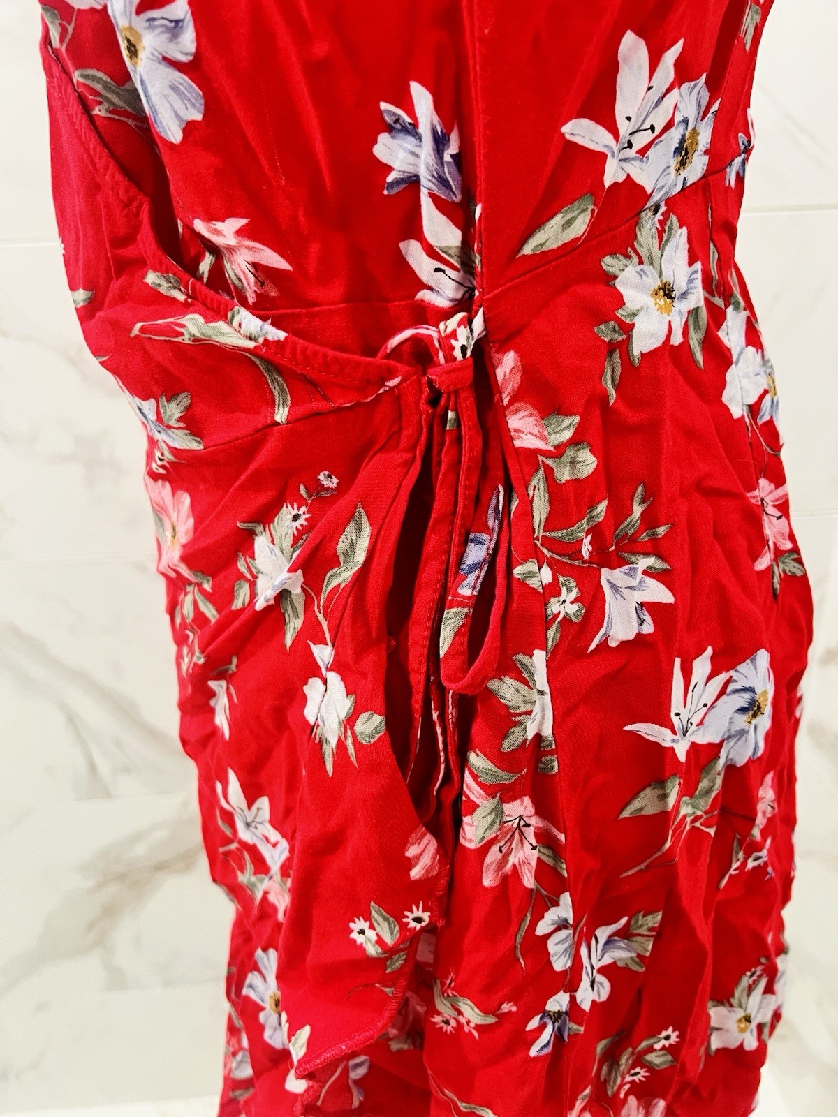 Red Floral V-Neck Strappy Wrap Mini Dress, Ruffle Hem Adjustable Tie L