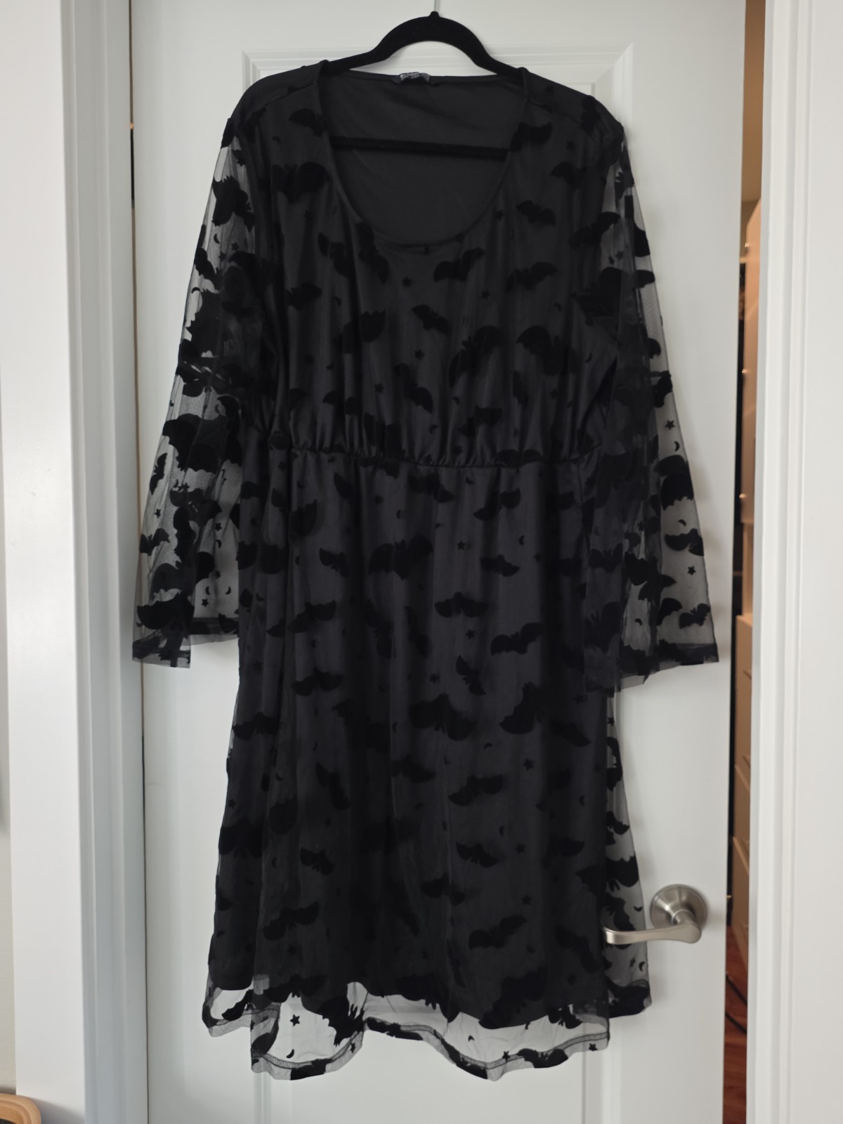 BLOOMCHIC Halloween Bat Velvet Mesh Long Sleeve Dress Women’s 18-20 NWOT