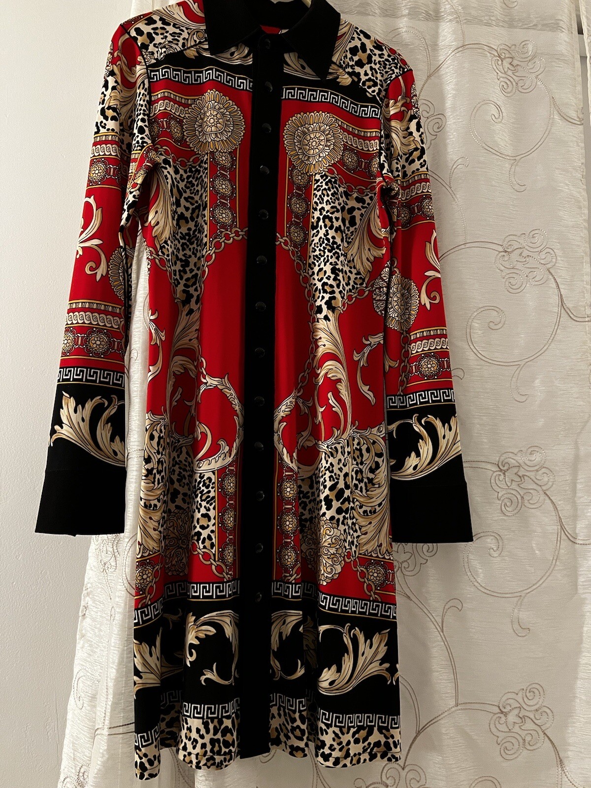 Evovorro Multi Pattern Women’s Dress Size Medium with Snap Down Buttons