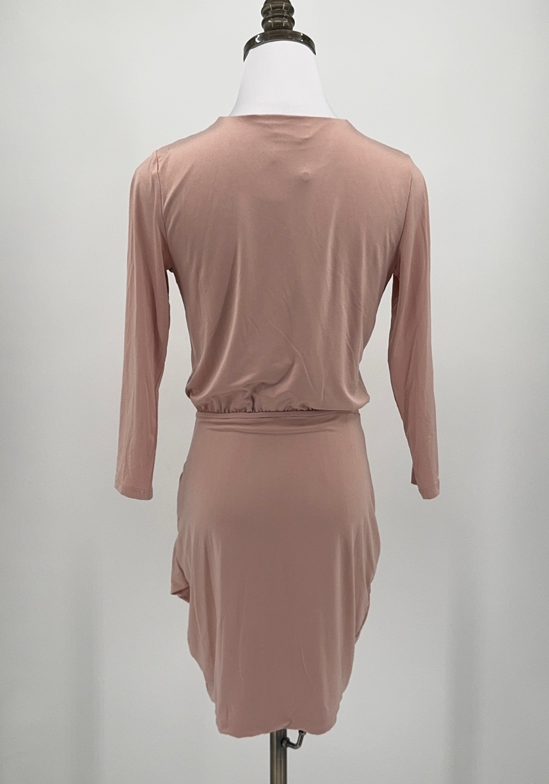 Lovers & Friends Mauve Low Cut V Neck Surplice Ruched Mini Dress Sz XS NEW