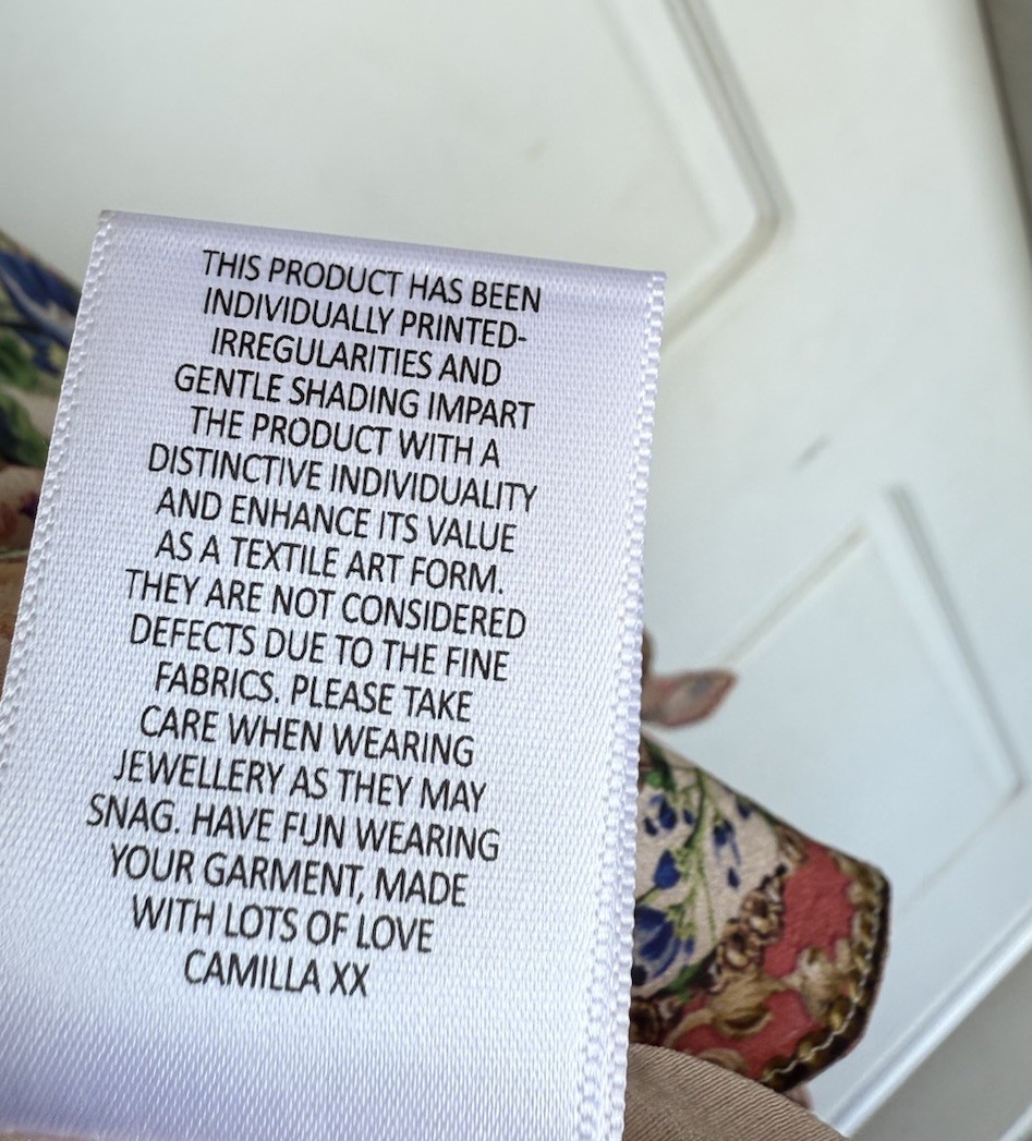Camilla Dress Size S-M Oversized Queens Bee Hive Floral Flared Sleeve 100% Silk