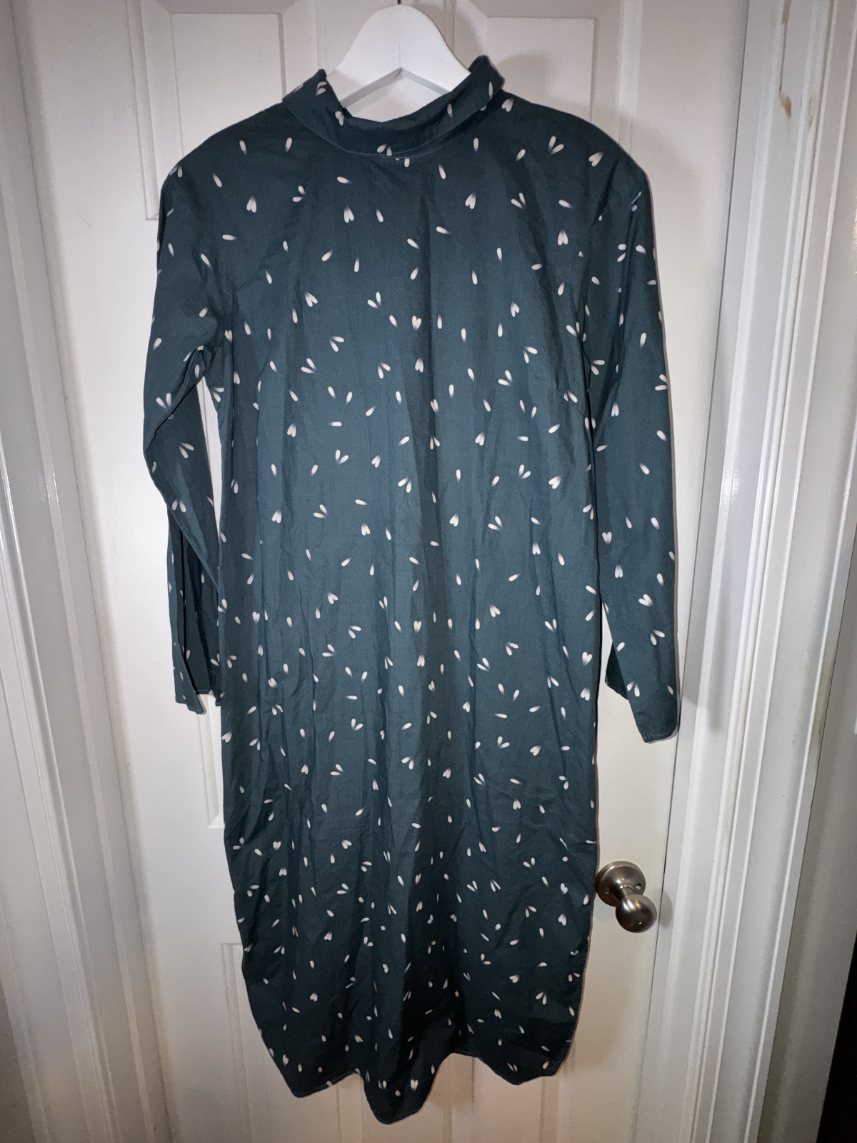 Uniqlo & Hana Tajima long sleeve green shirt dress 100% Cotton. Size XS.