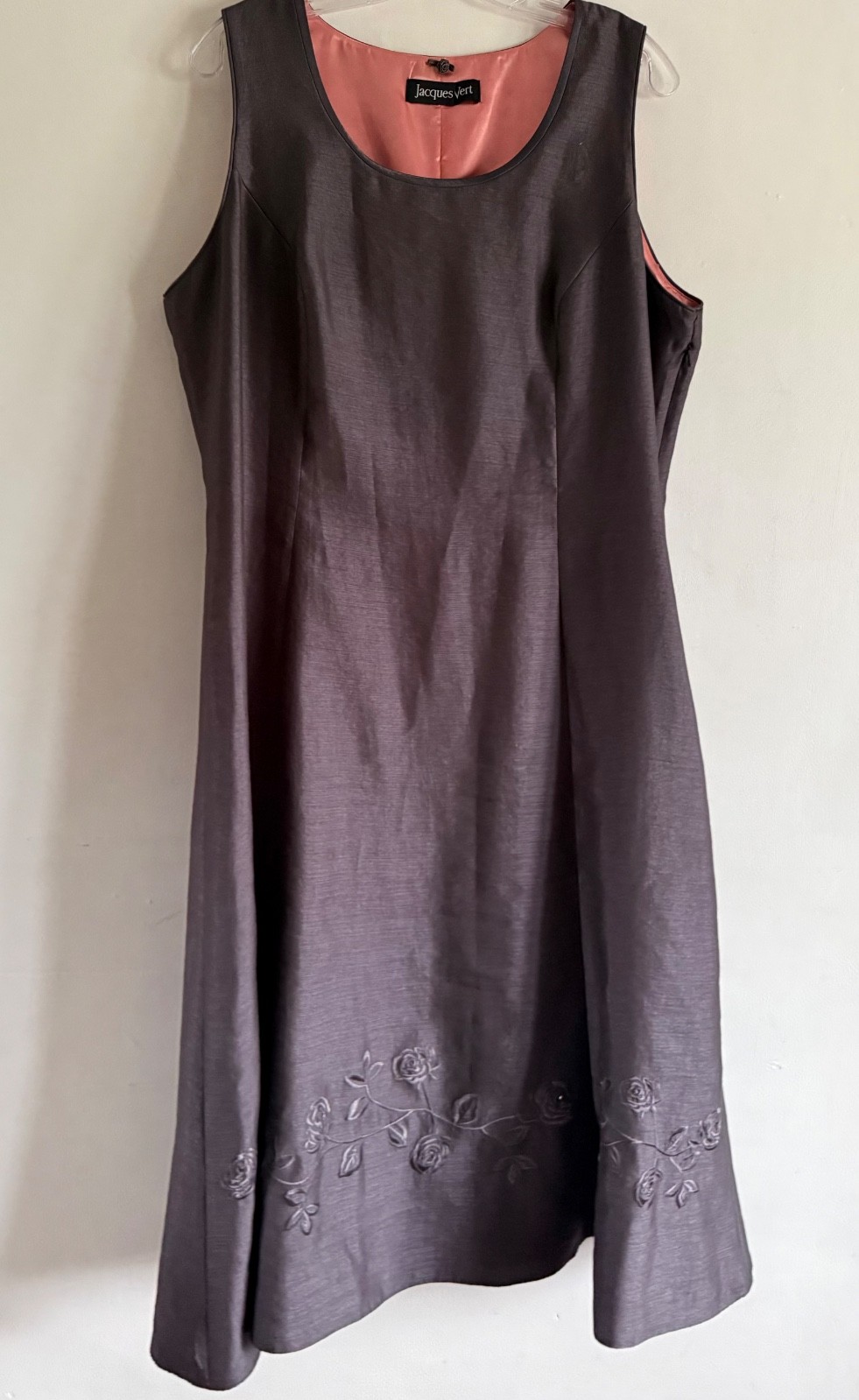 JACQUES VERT PURPLE MARVE SLEEVELESS FLORAL DETAIL SHIFT MIDI DRESS SIZE:18