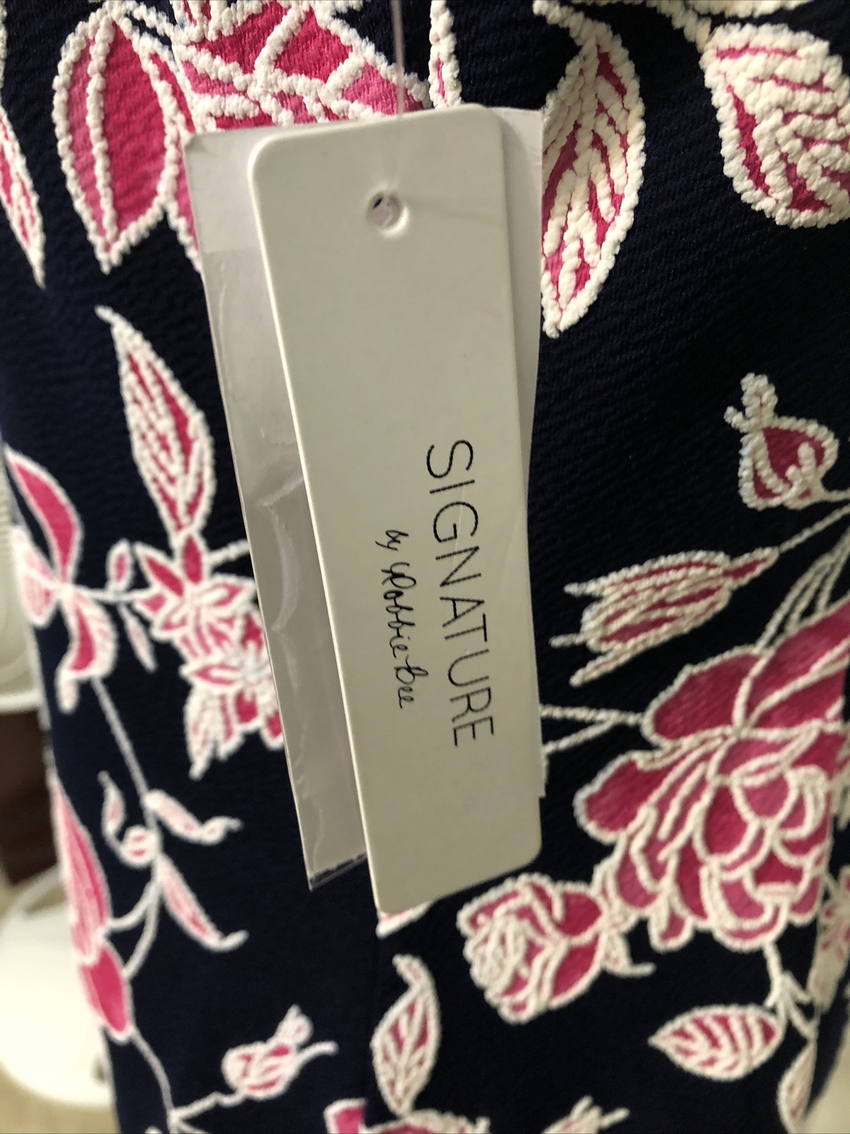 NWT Signature Robbie Bee size PM navy pink white sleeveless floral ruffle dress