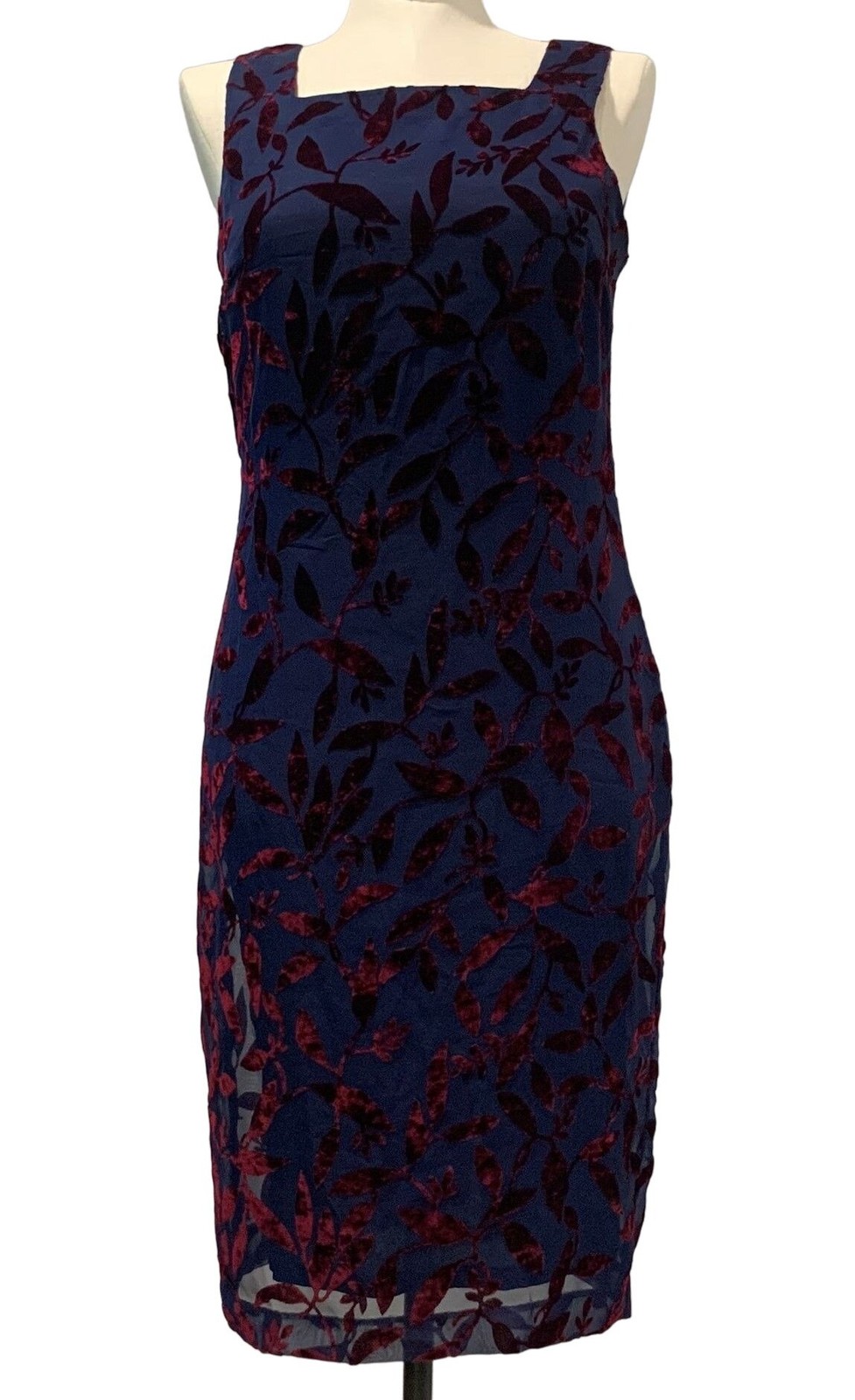 Maggy London Sheath Dress Size 10 Velvet Mauve Navy Floral Burnout Lined