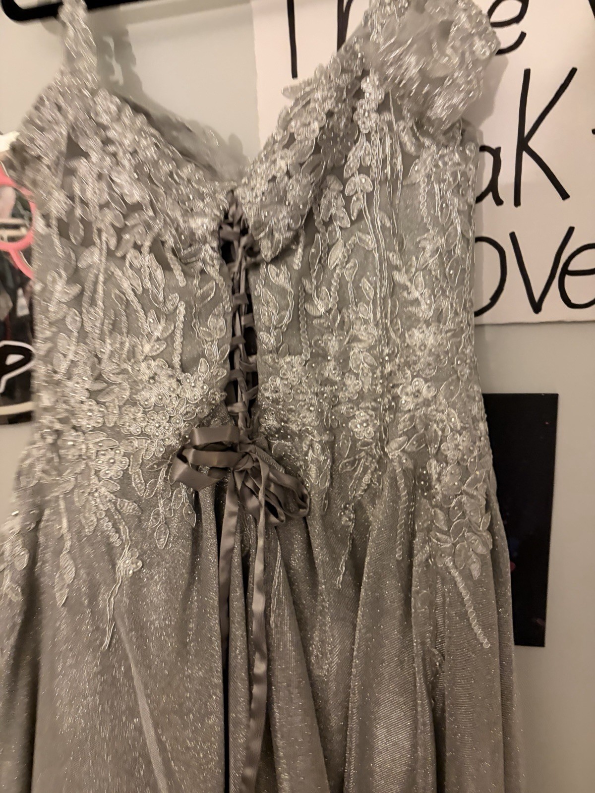 Let’s Silver Beaded Lace V-Neck Lace-Up Back Short A-Line Dress Size L
