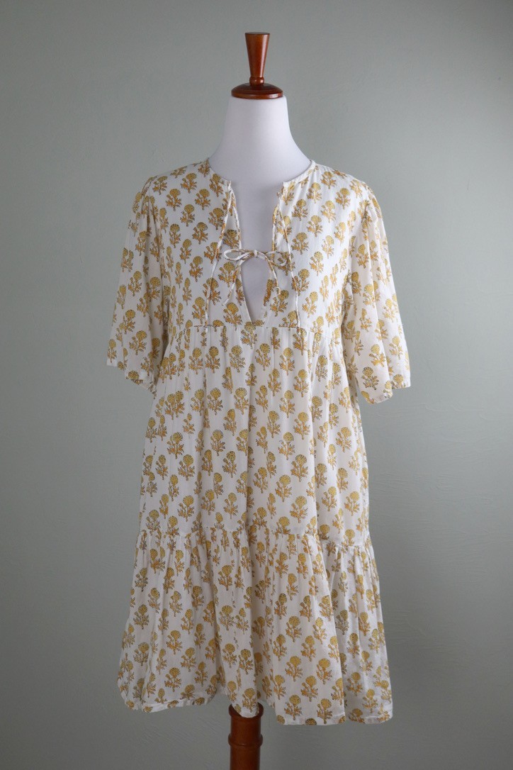 EMERSON FRY India Collection $148 Shirred Floral Tie Front Dress Size XS / Small