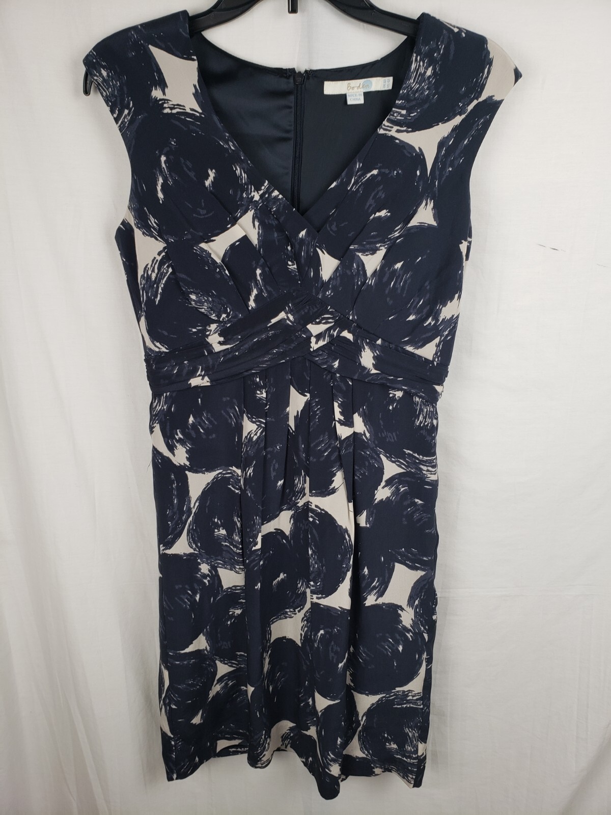 Boden Blue and Ivory Sleeveless VNeck 100% Silk Dress Sz 4R