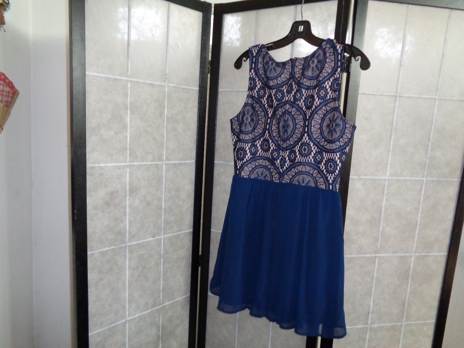 NWT $44.00 WANT & NEED WOMEN MIDNIGHT BLUE SLVLESS PARTY DRESS, Medium