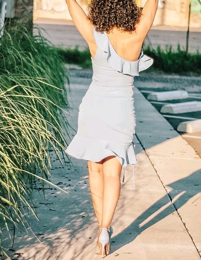 Tularosa Revolve Kendra One Shoulder Dress Size Small Women’s Blue Ruffle