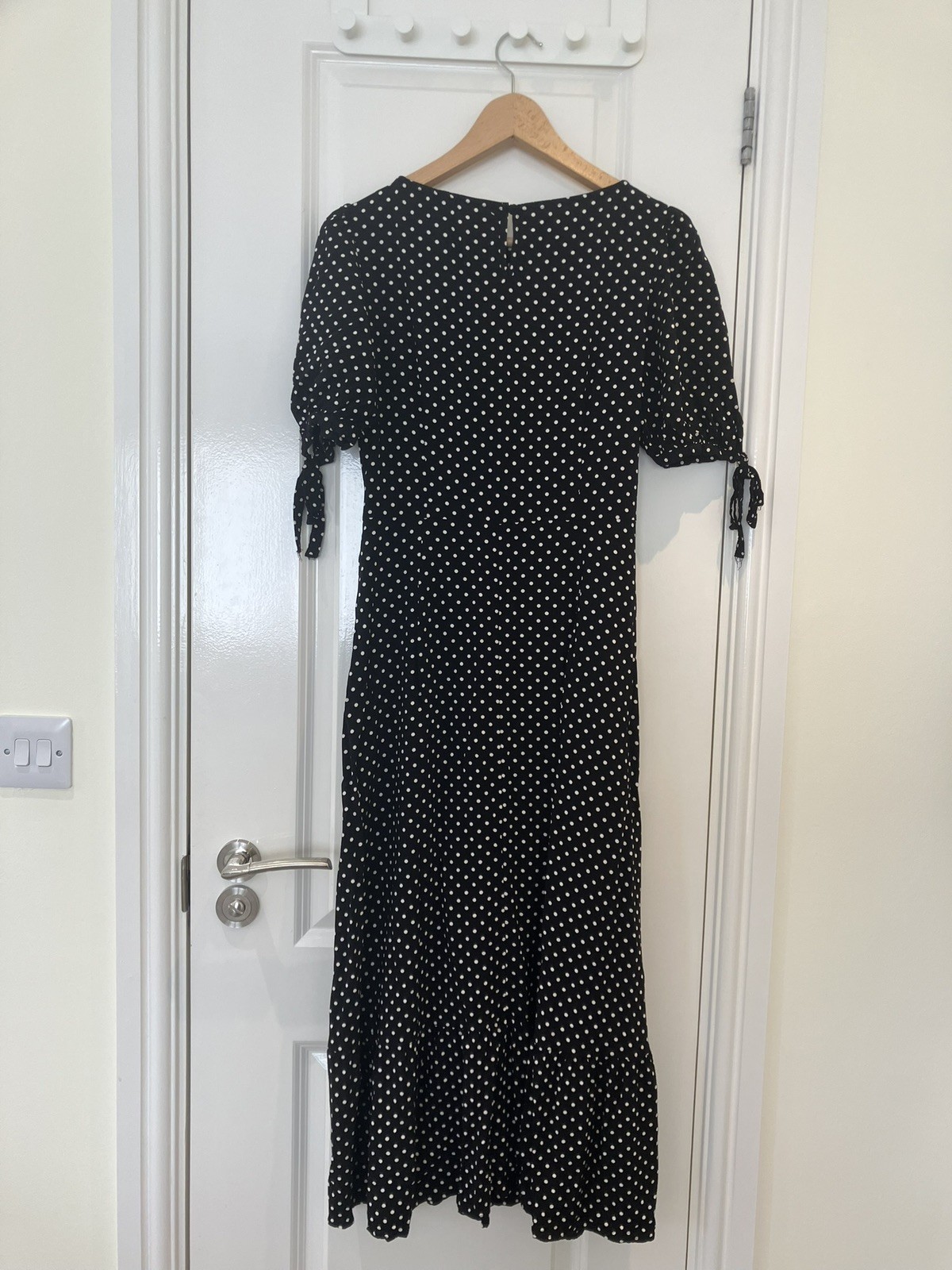Finery, Slim Fit Size 12, Spring, Summer, Classic, Polka Dot Dress, Used, VGC.