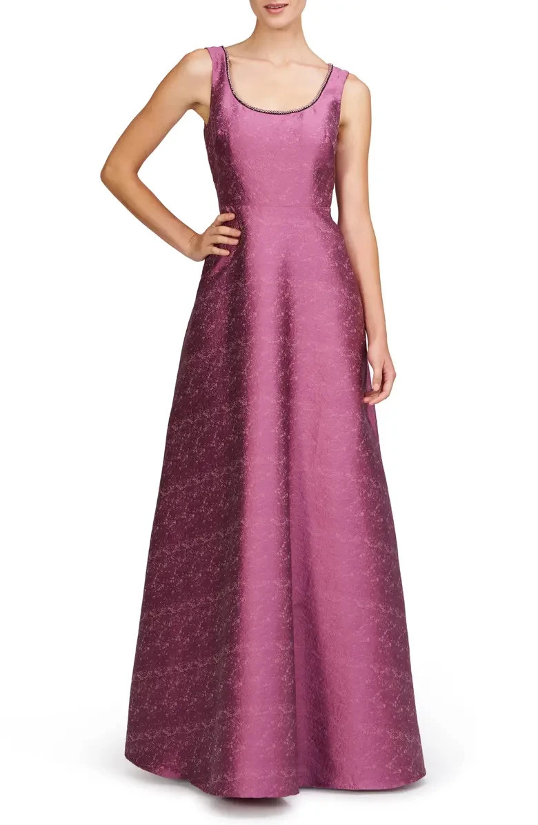 Kay Unger Berry Sorbet Penelope Embellished Neck Gown Size 6 $348