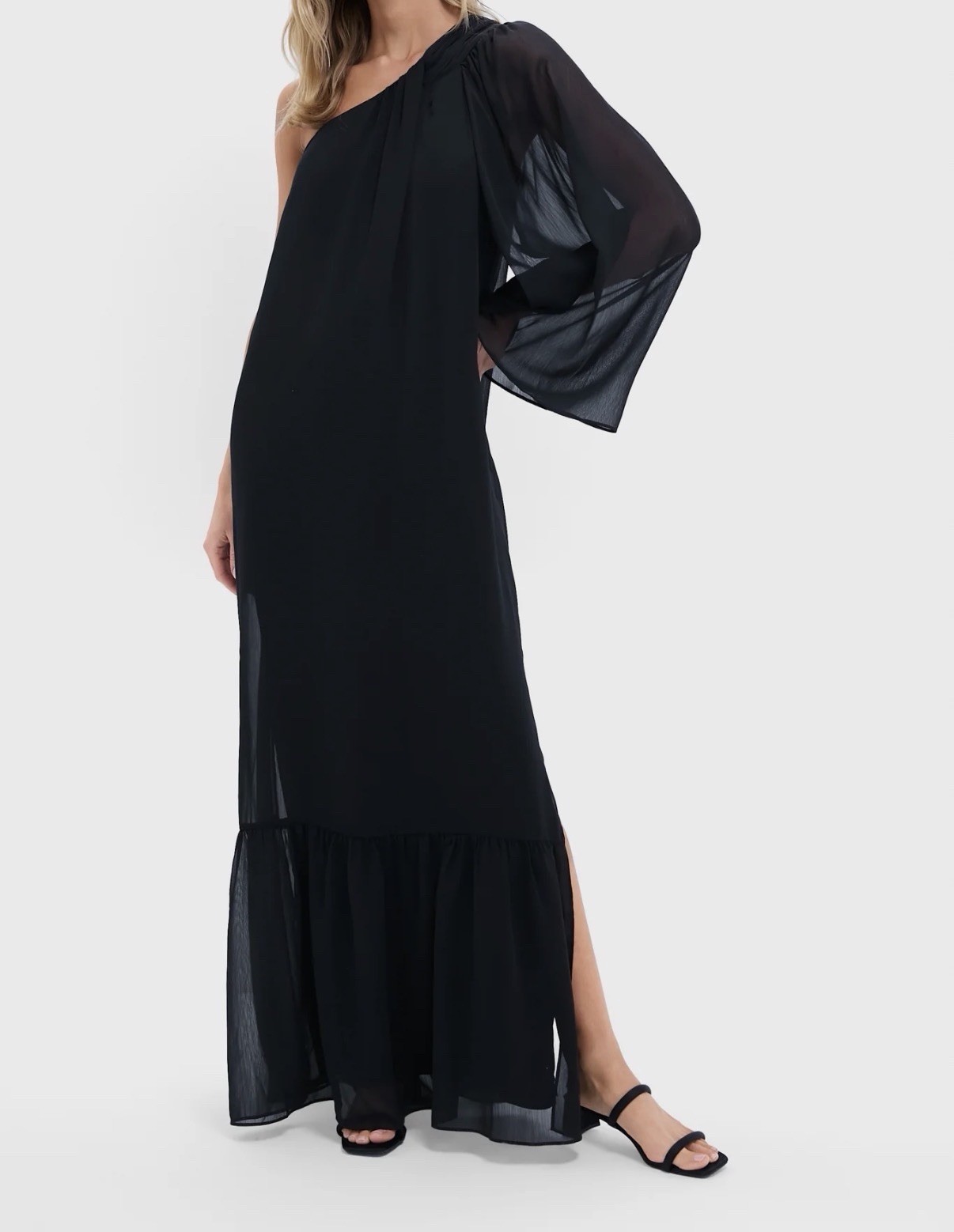 Tuckernuck Pomander Place Marisol Gown in Black Womens XL