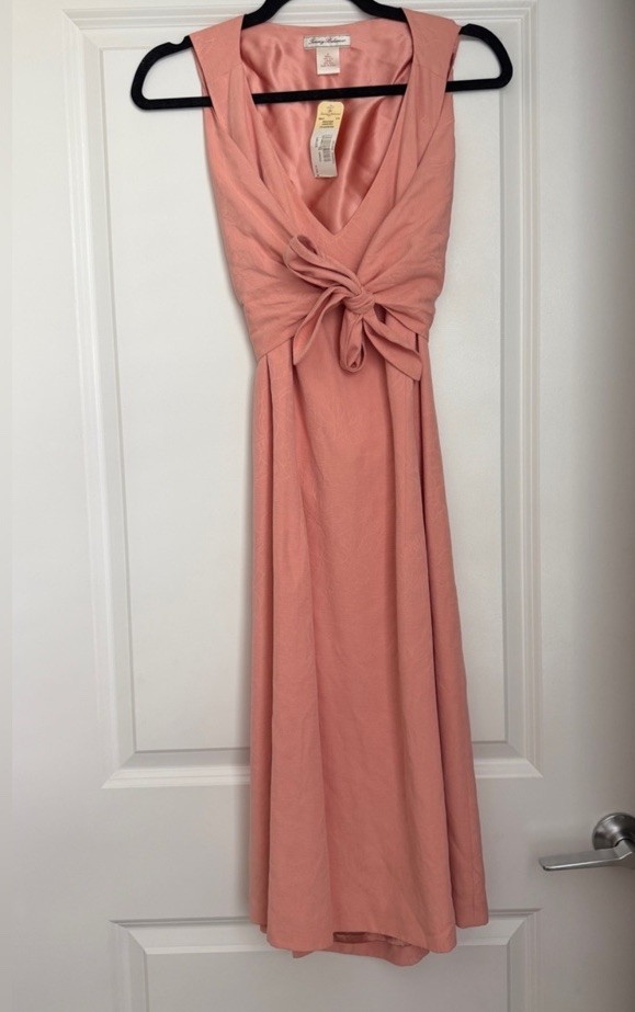 NWT Vintage Tommy Bahama Hibiscus Mirage Jacquard Dress in Bleached Coral
