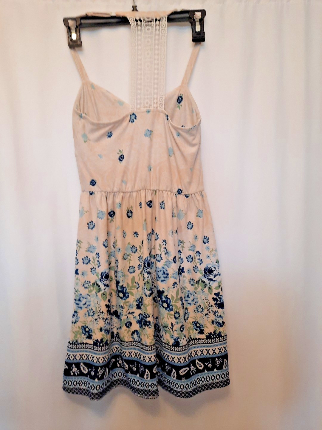No bounderies BOHO sundress lace back brand new in bag padded bra sleeveless S