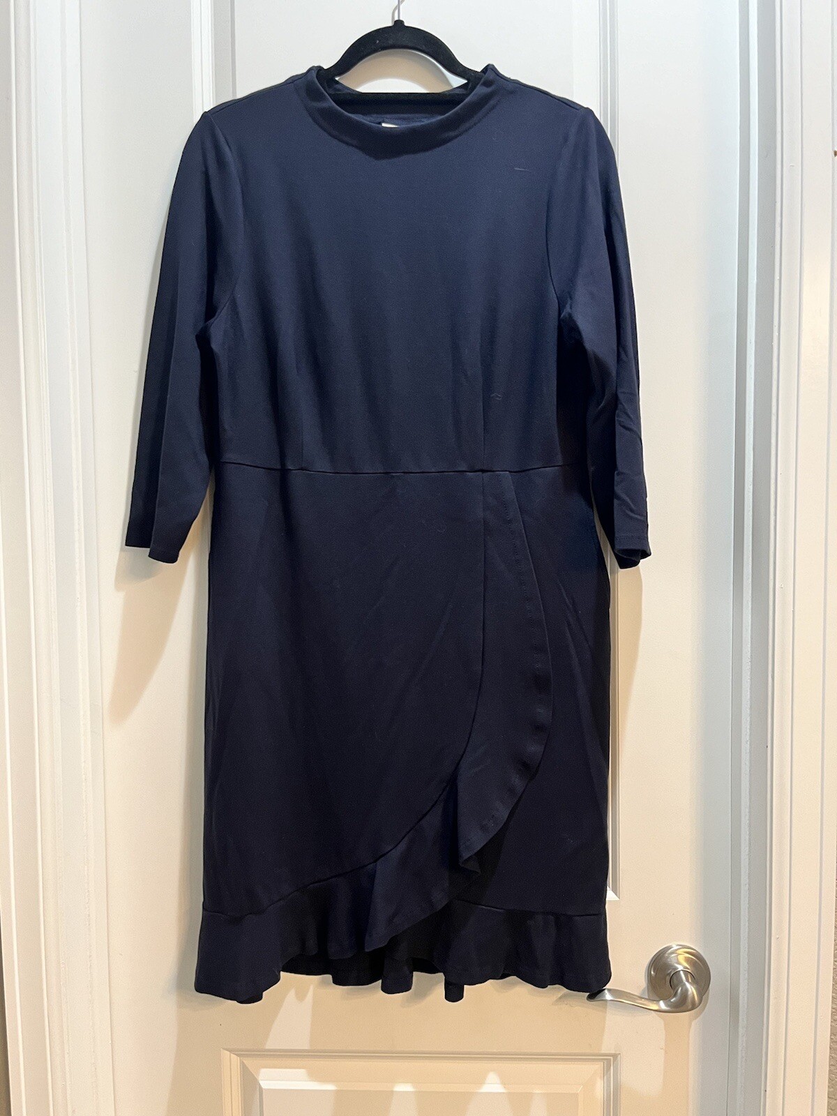 J Jill Ponte Jersey Dress Medium Navy Blue Ruffle 3/4 Sleeve Slide Pockets
